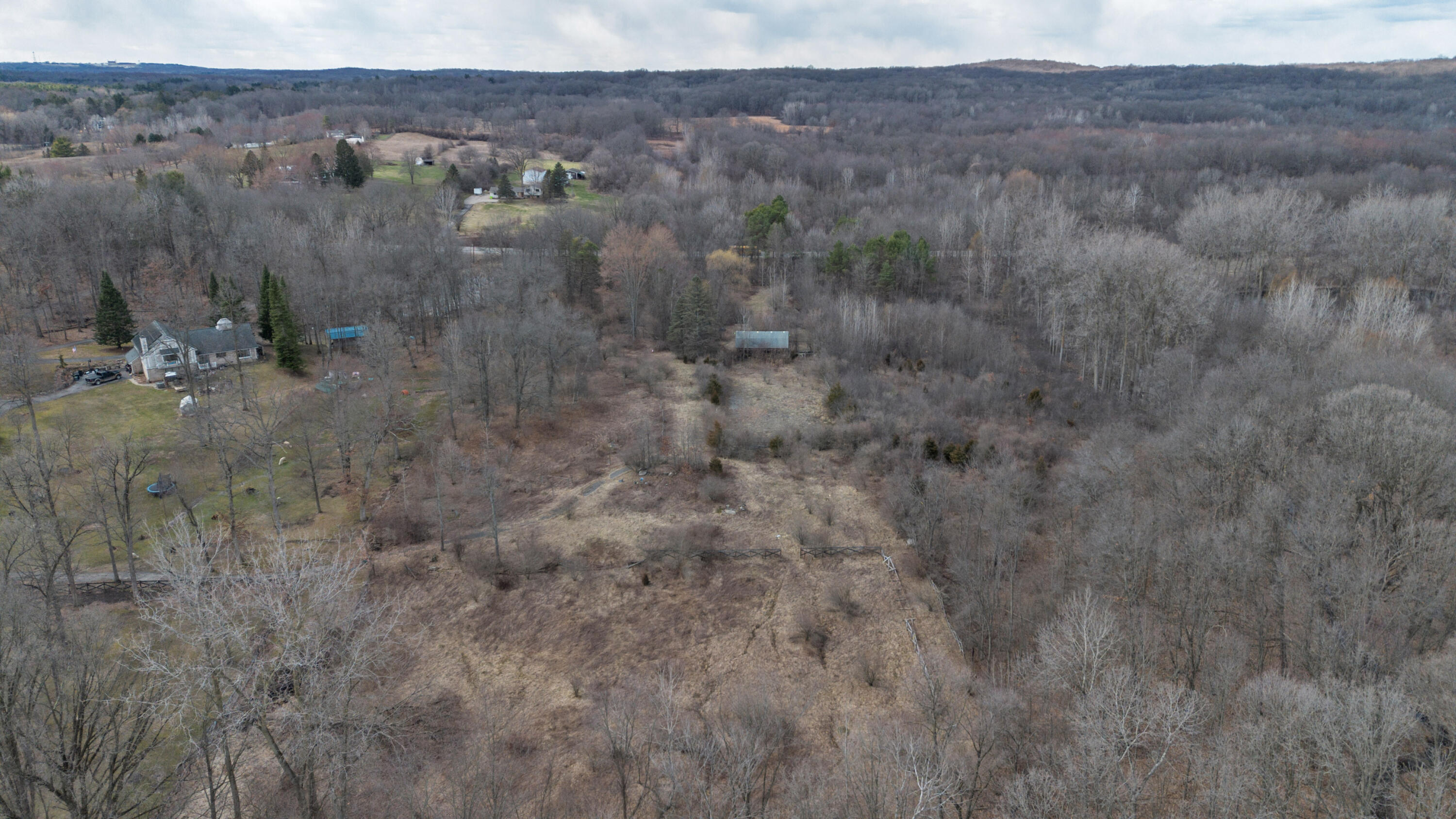 2725 S Duck Lake Road Property Photo 19