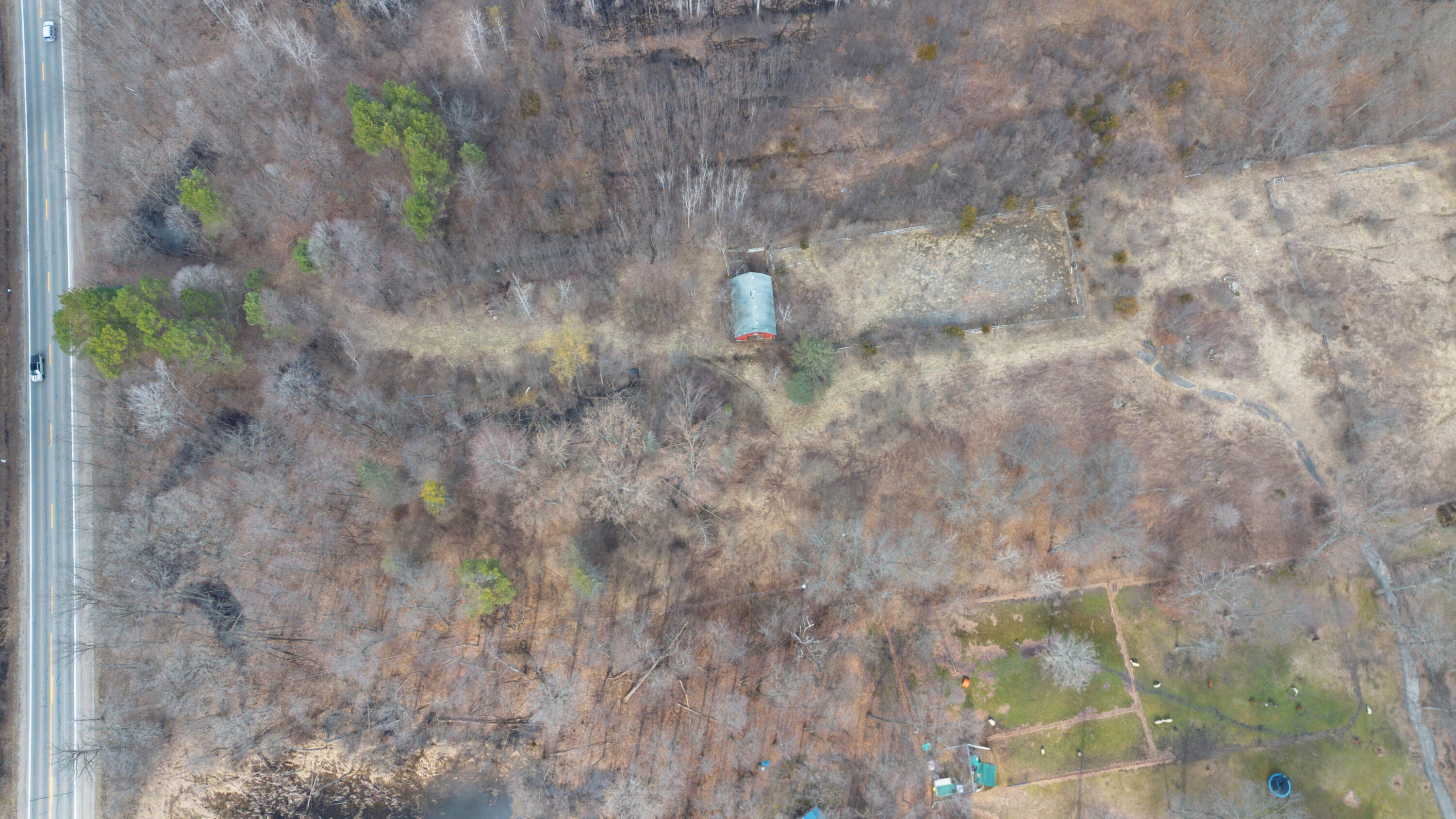 2725 S Duck Lake Road Property Photo 22