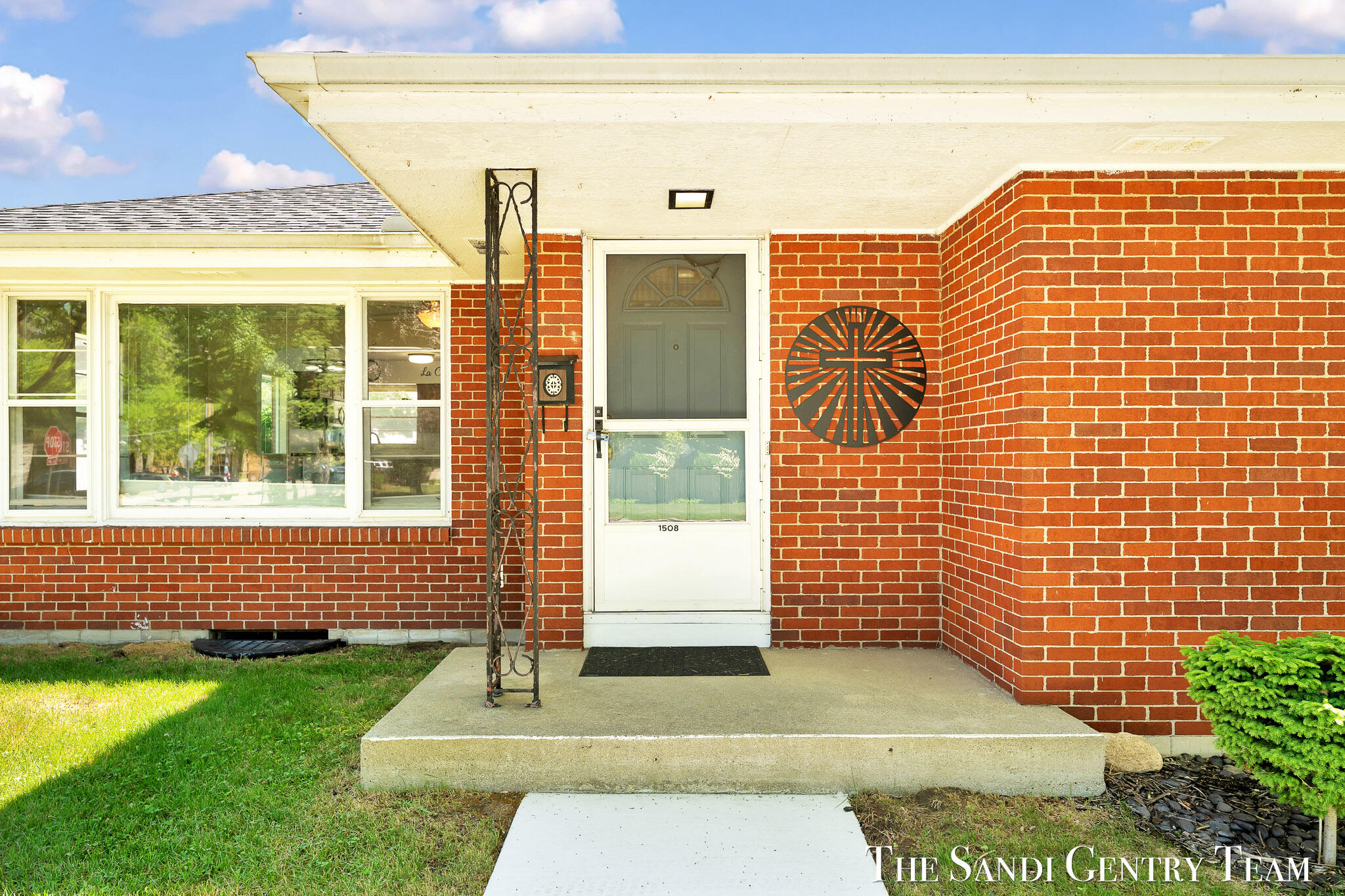 1508 Wisconsin Street Property Photo 2