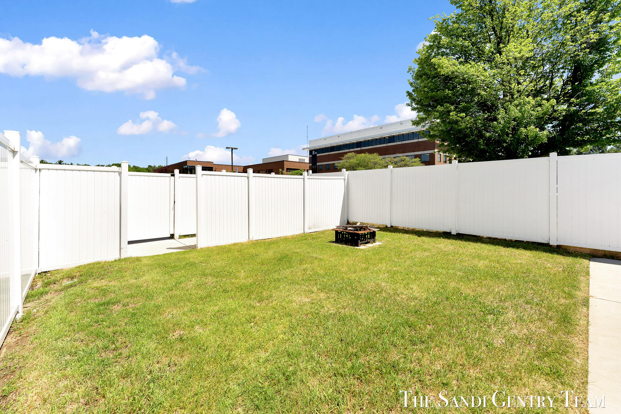 1508 Wisconsin Street Property Photo 5