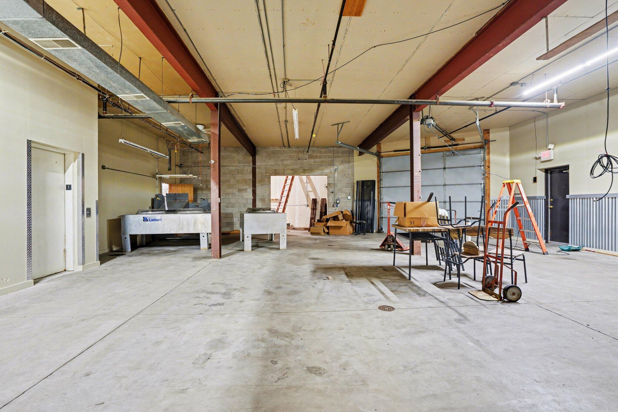 100 Lagrange Street Property Photo 18
