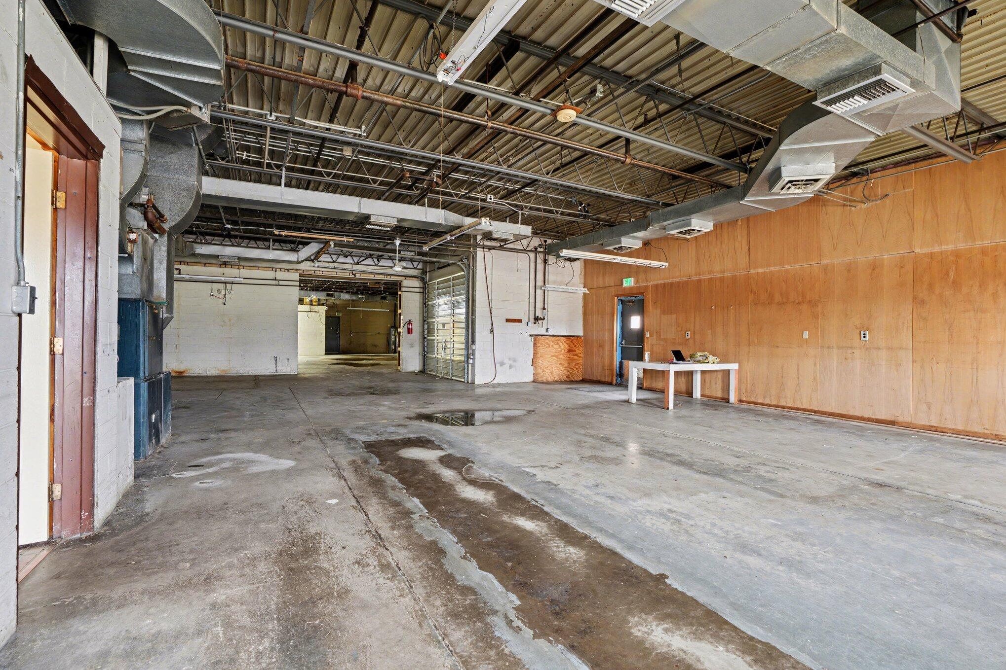 100 Lagrange Street Property Photo 32