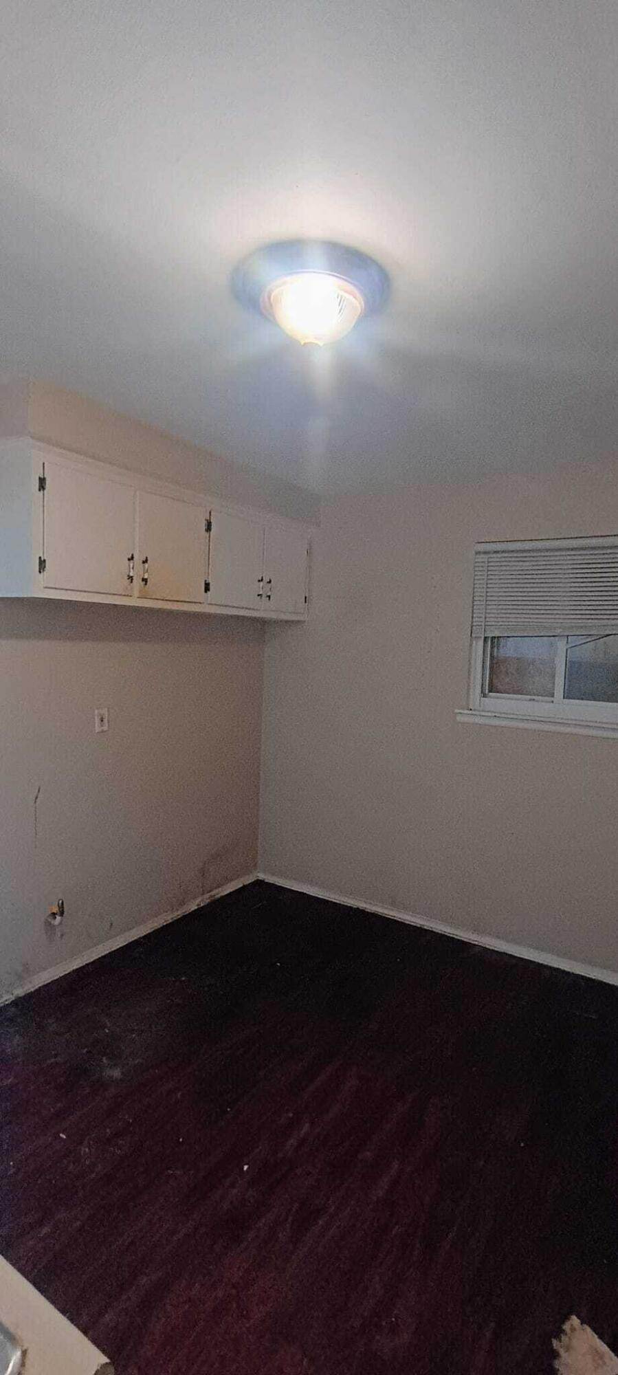 6121 Plainview Avenue Property Photo 8