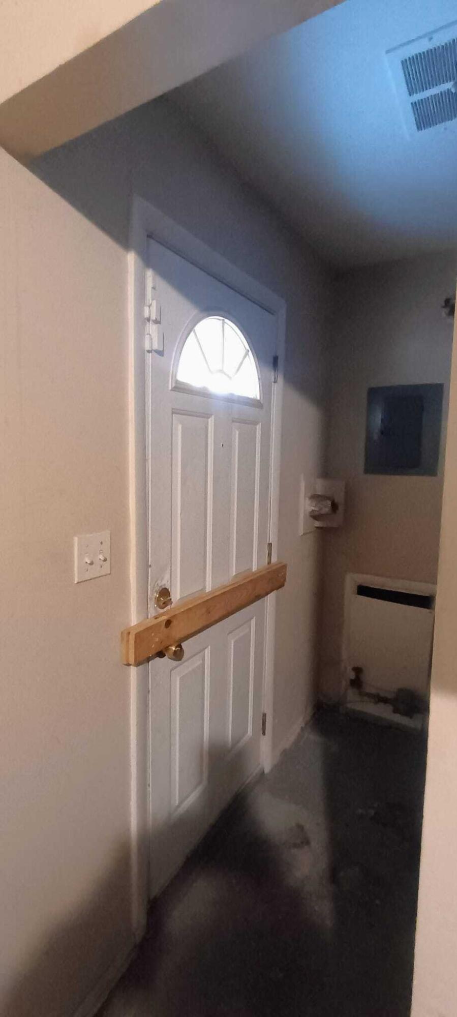 6121 Plainview Avenue Property Photo 11