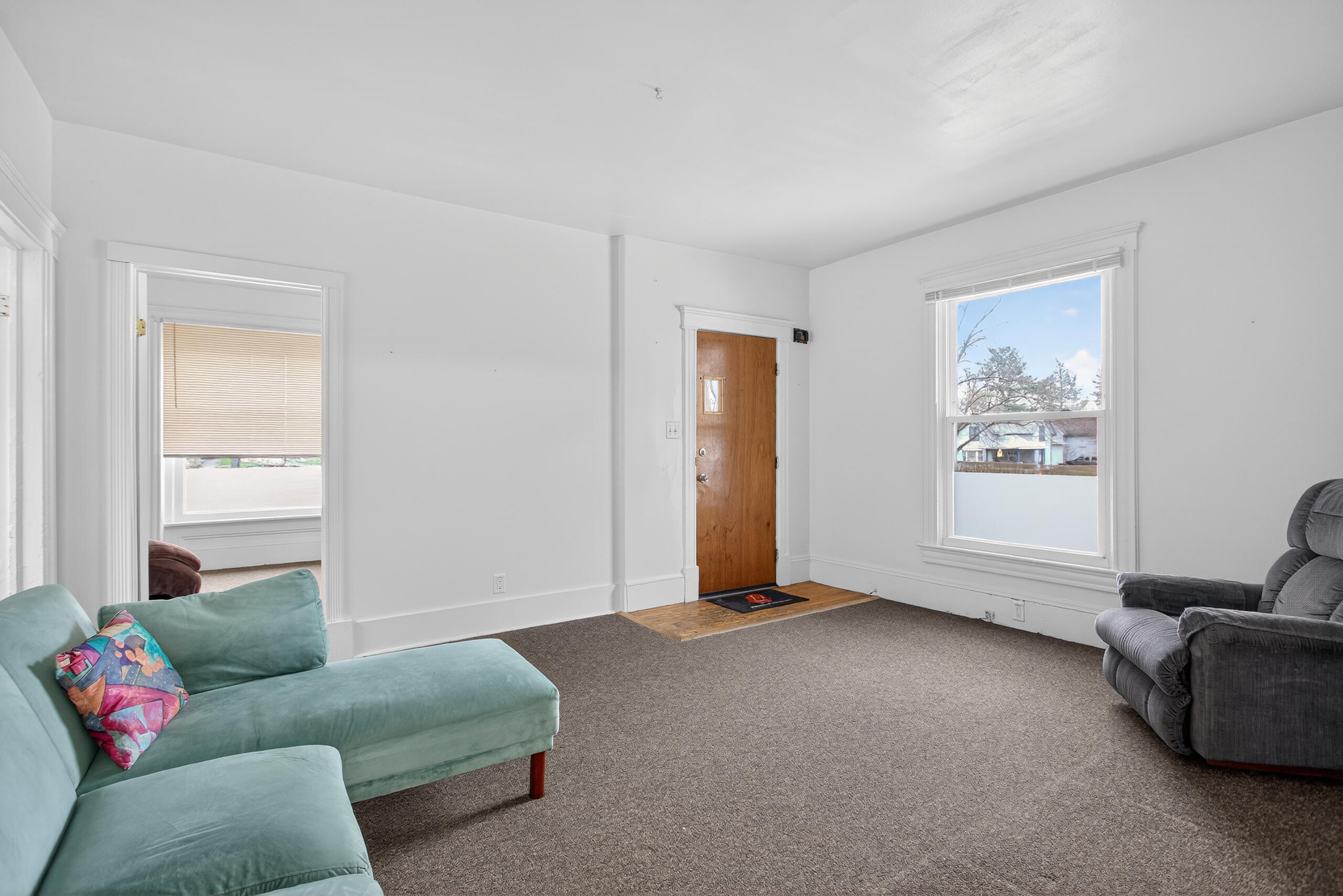 609 Webb Street Property Photo 6
