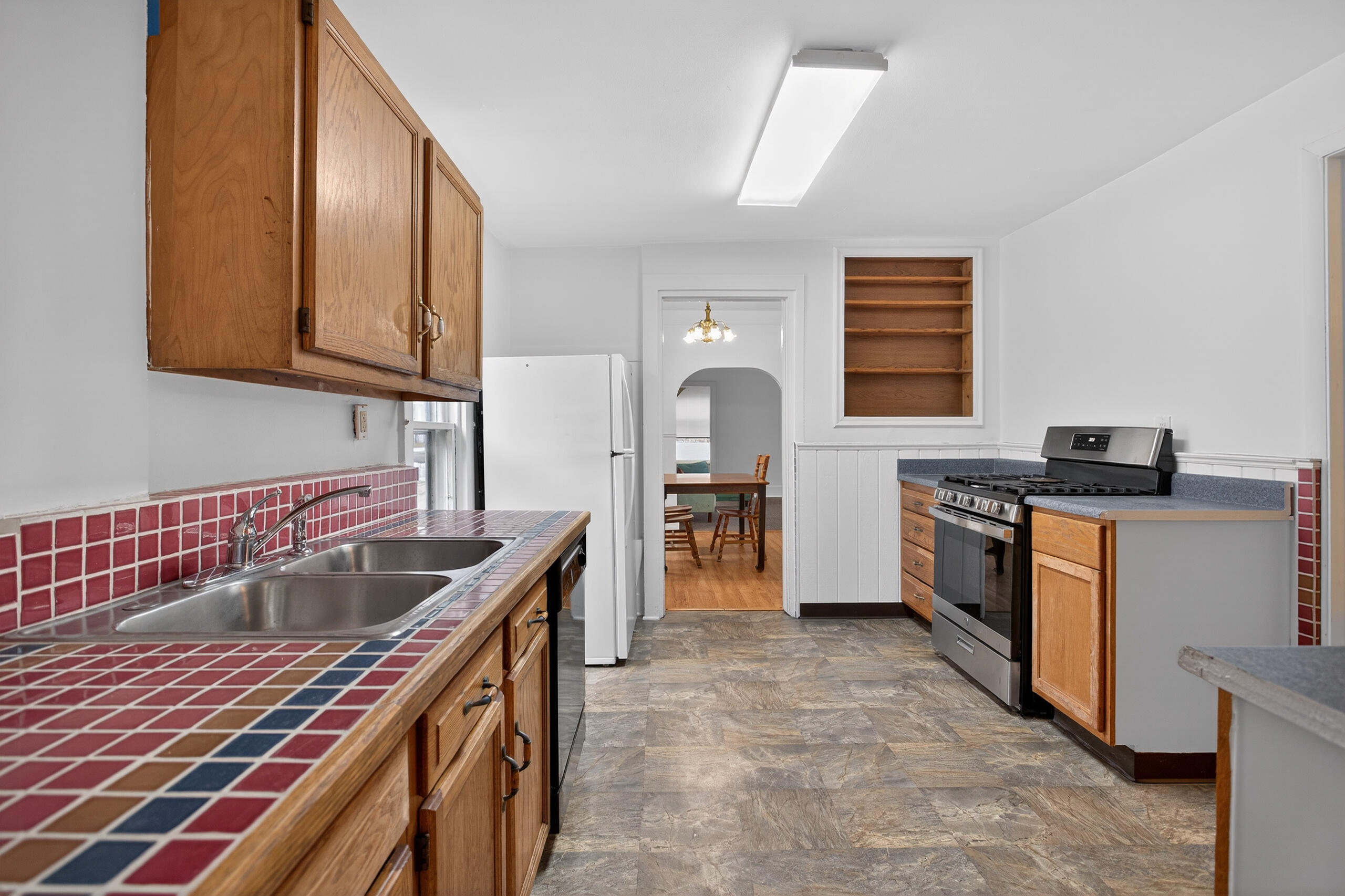 609 Webb Street Property Photo 13