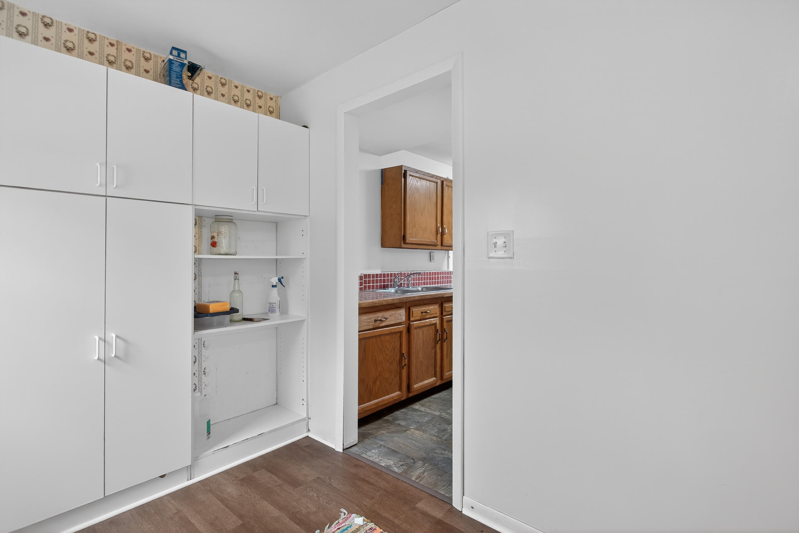 609 Webb Street Property Photo 18