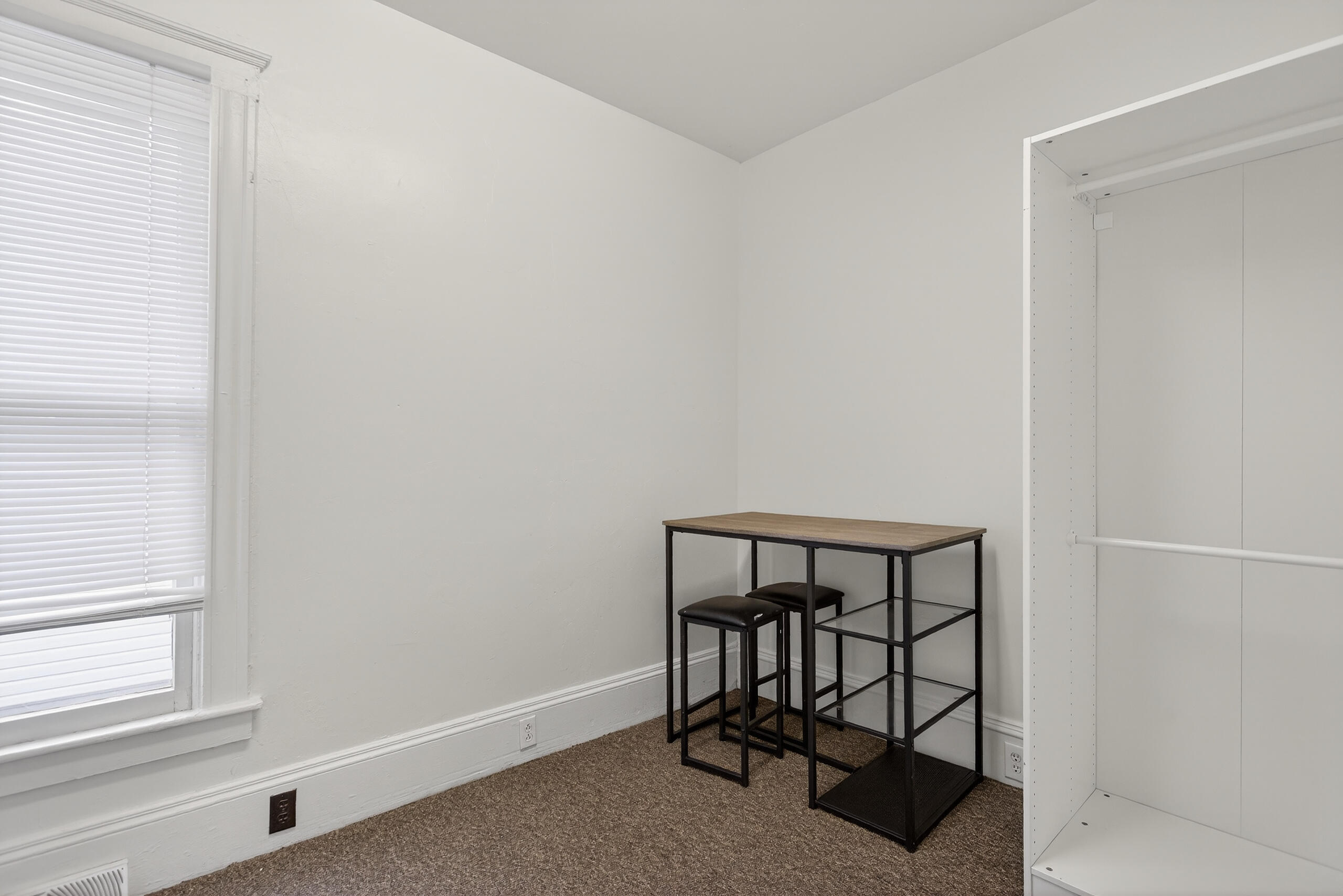 609 Webb Street Property Photo 22