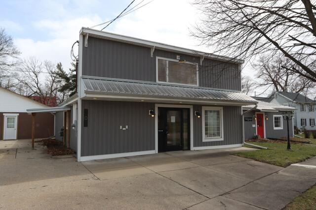207 Exchange Street Property Photo 5