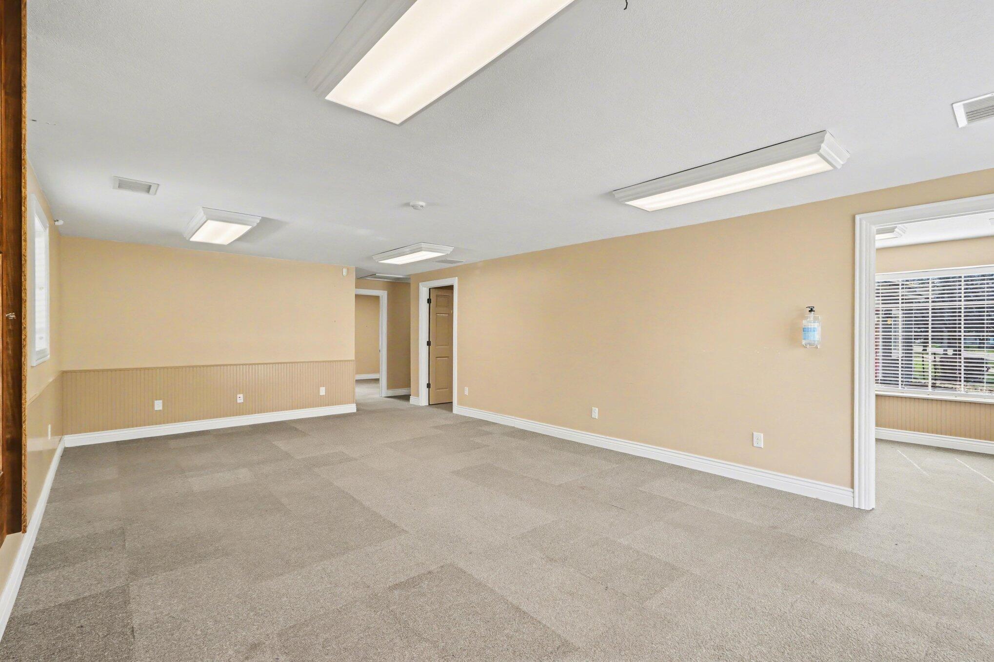 207 Exchange Street Property Photo 6