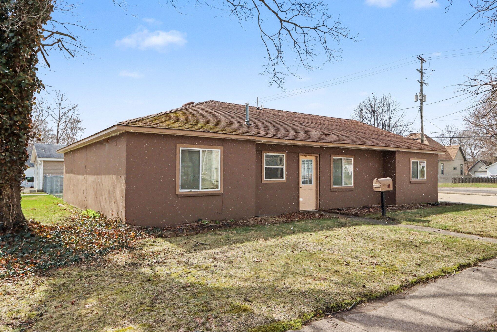 207 Exchange Street Property Photo 20