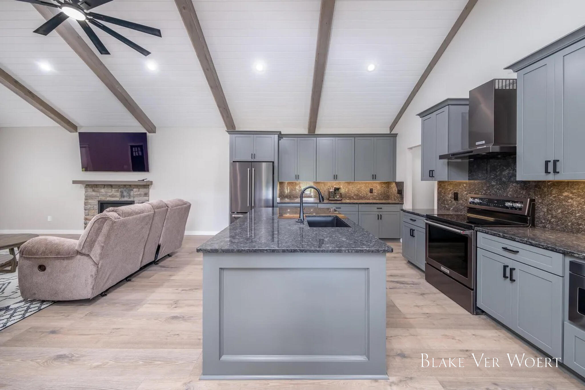 13980 12 Mile Property Photo 10