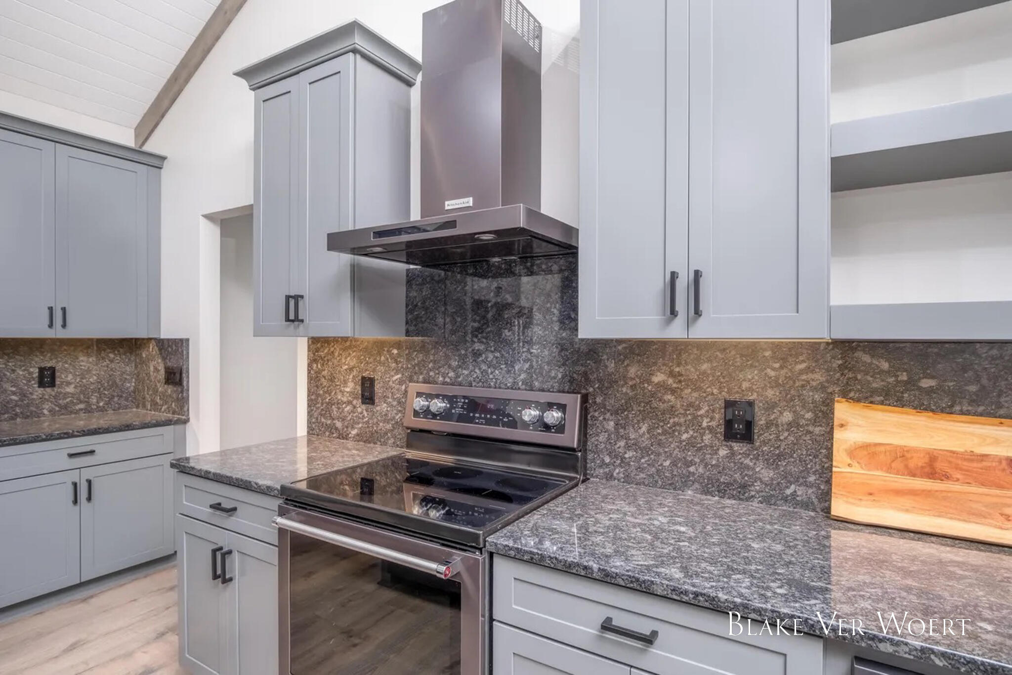 13980 12 Mile Property Photo 11