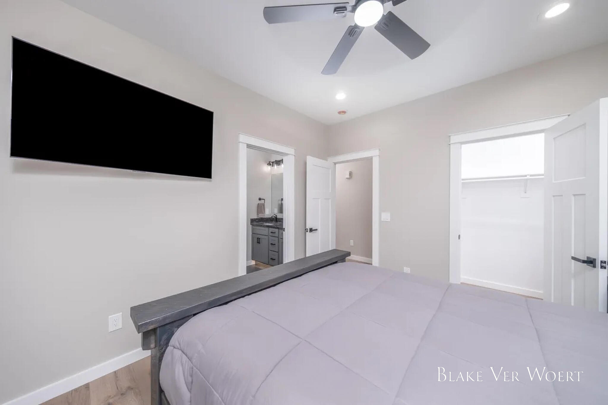13980 12 Mile Property Photo 37
