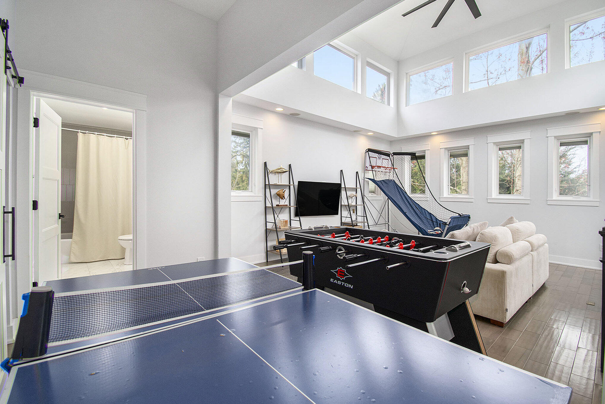 16220 Stones Throw Lane Property Photo 27