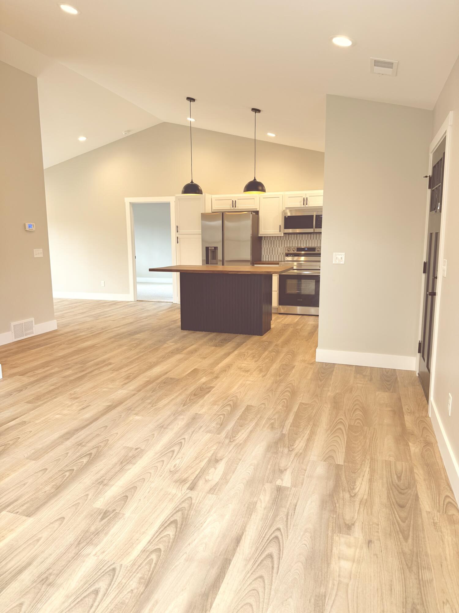 4429 Meadow Brook Lane Property Photo 8