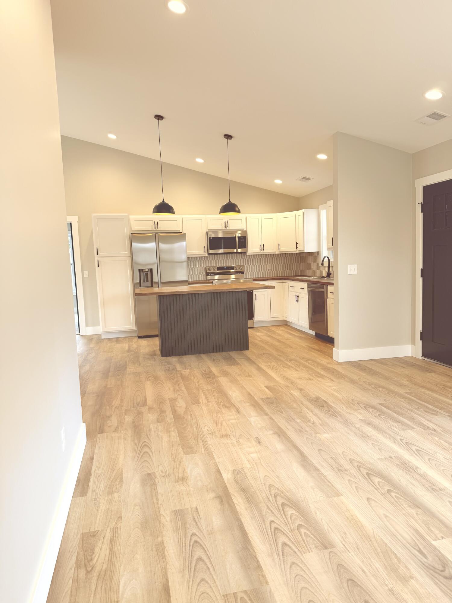 4429 Meadow Brook Lane Property Photo 9