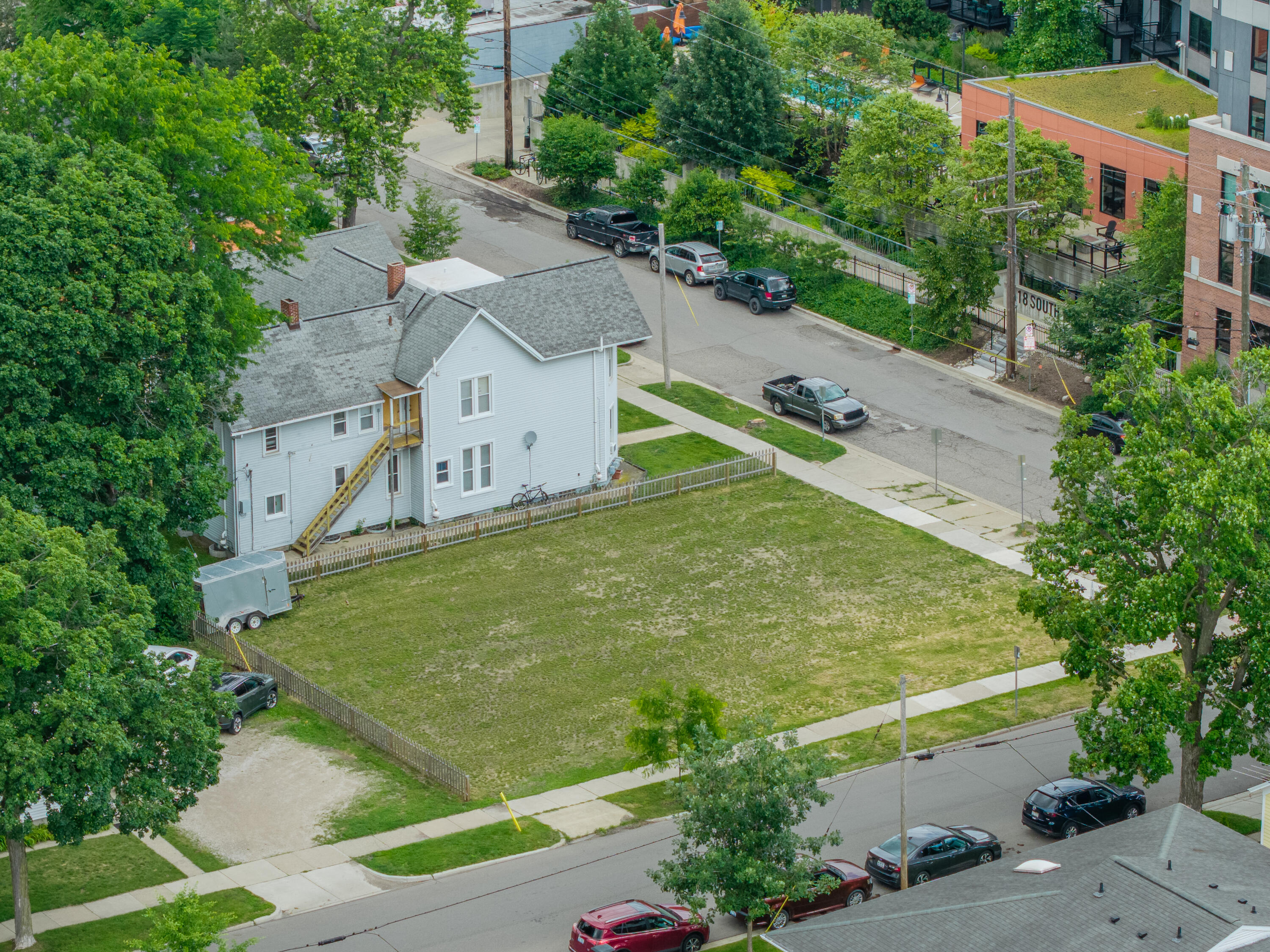 636 S Ashley Street Property Photo 16
