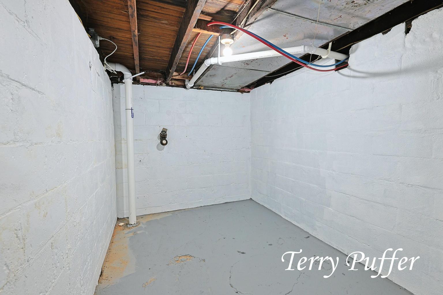 3025 Waalkes Street Property Photo 6