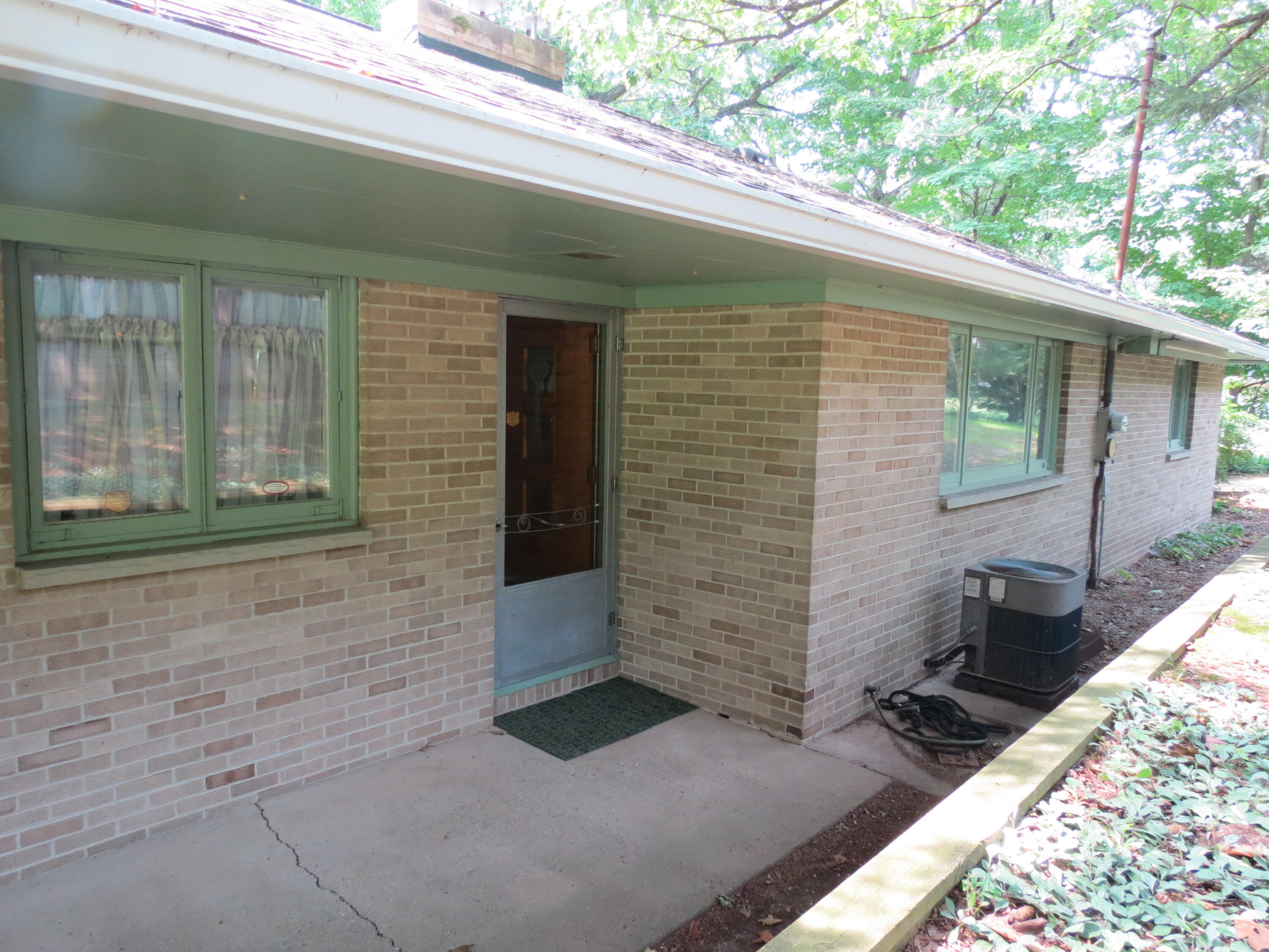 890 White Lake Road Property Photo 4