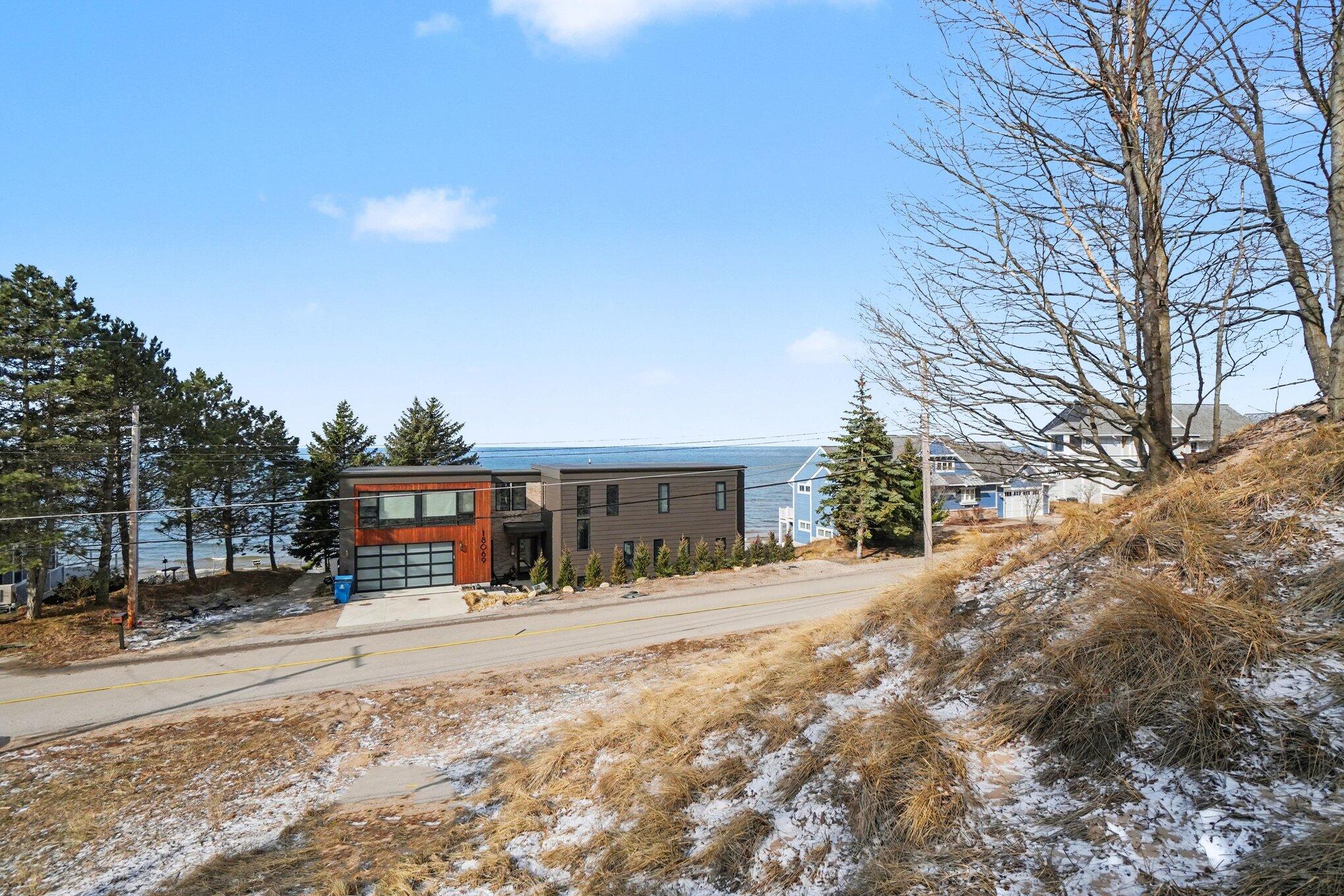 17812 N Shore Estates Road Property Photo 13