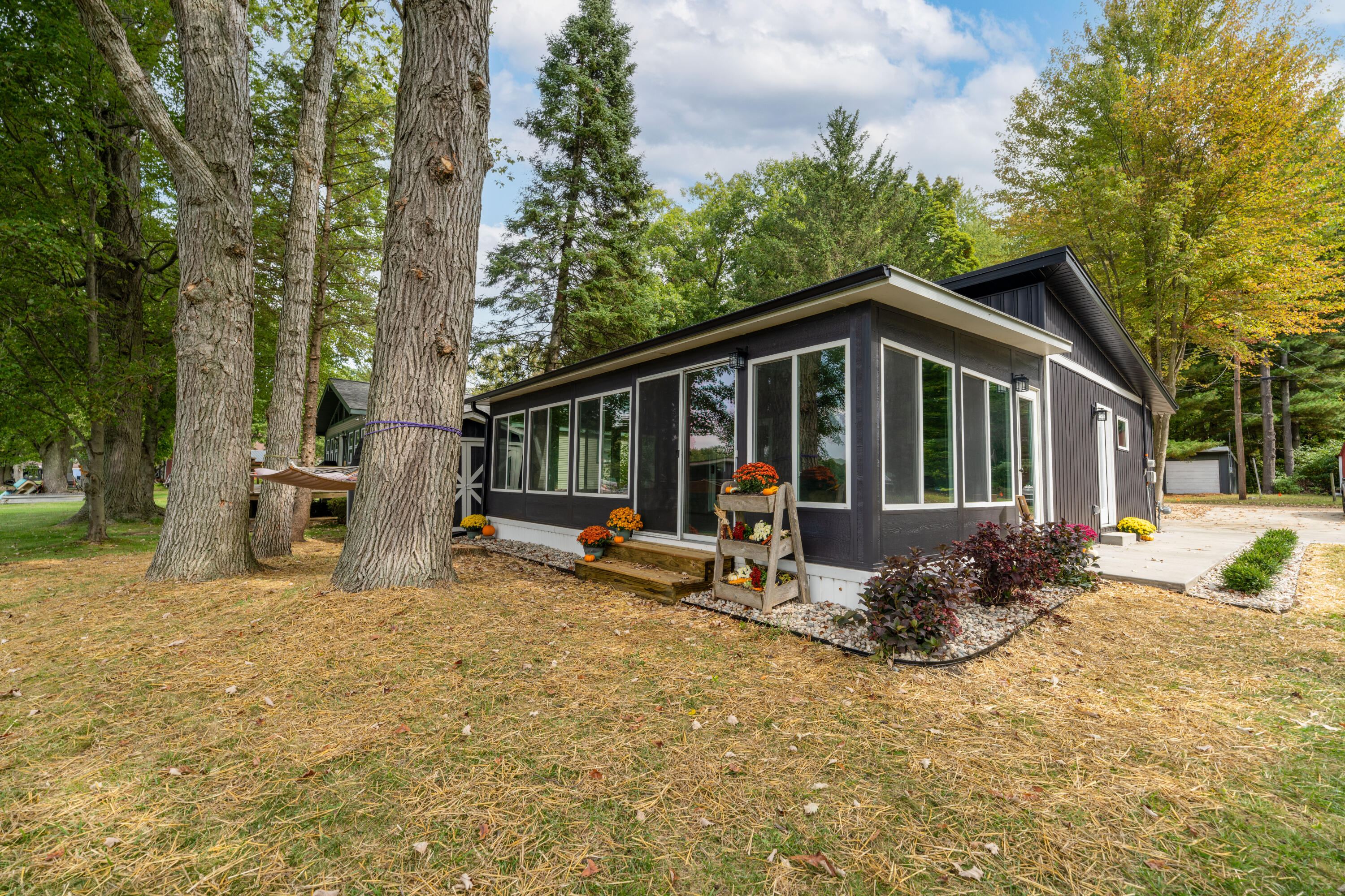 50 E Baseline Road Property Photo 1