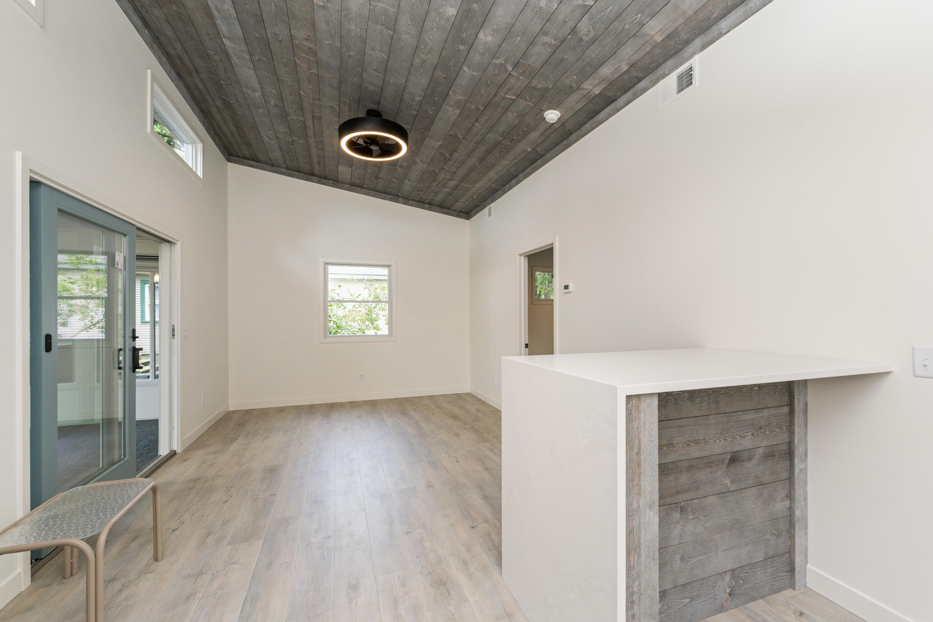 50 E Baseline Road Property Photo 4