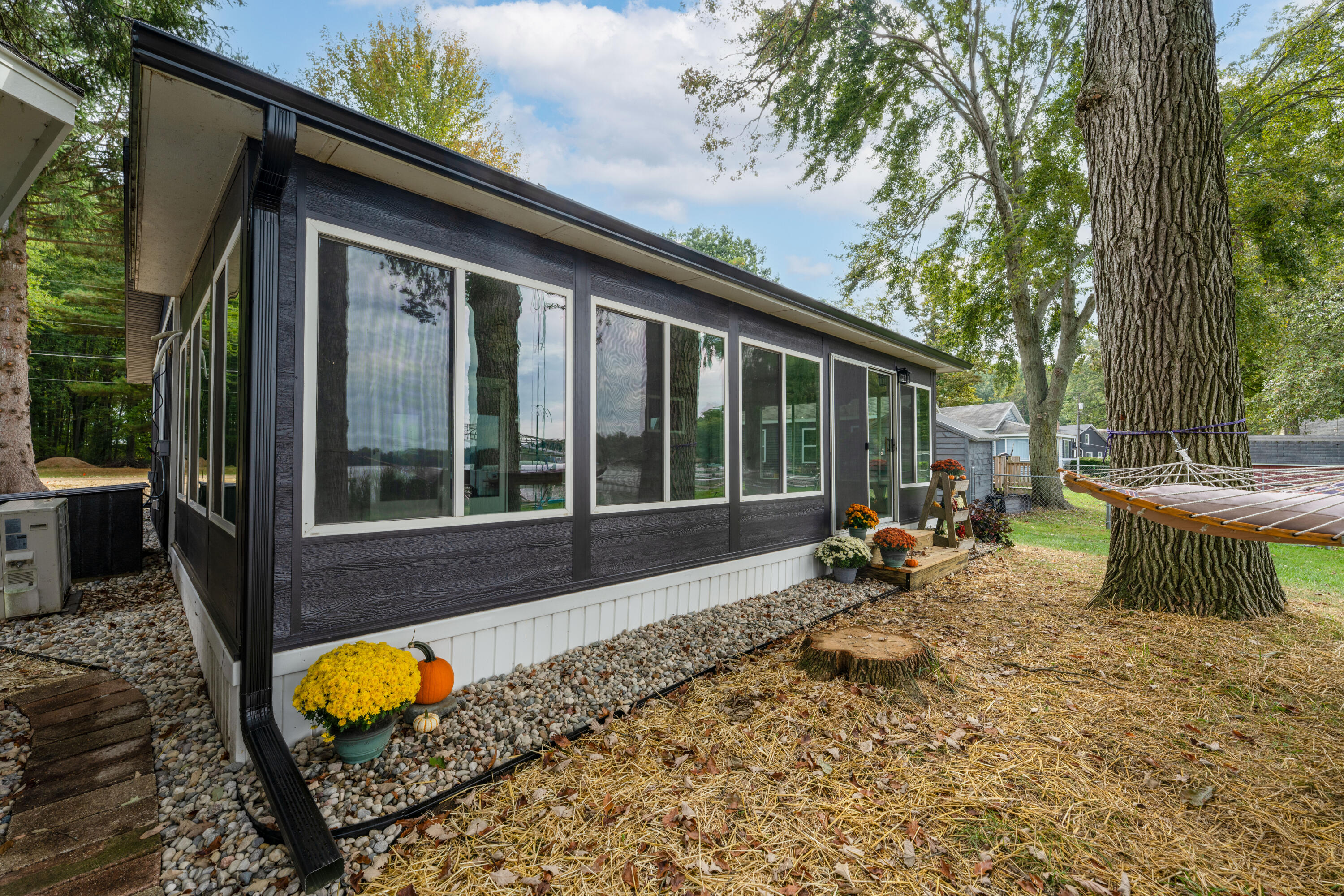 50 E Baseline Road Property Photo 26