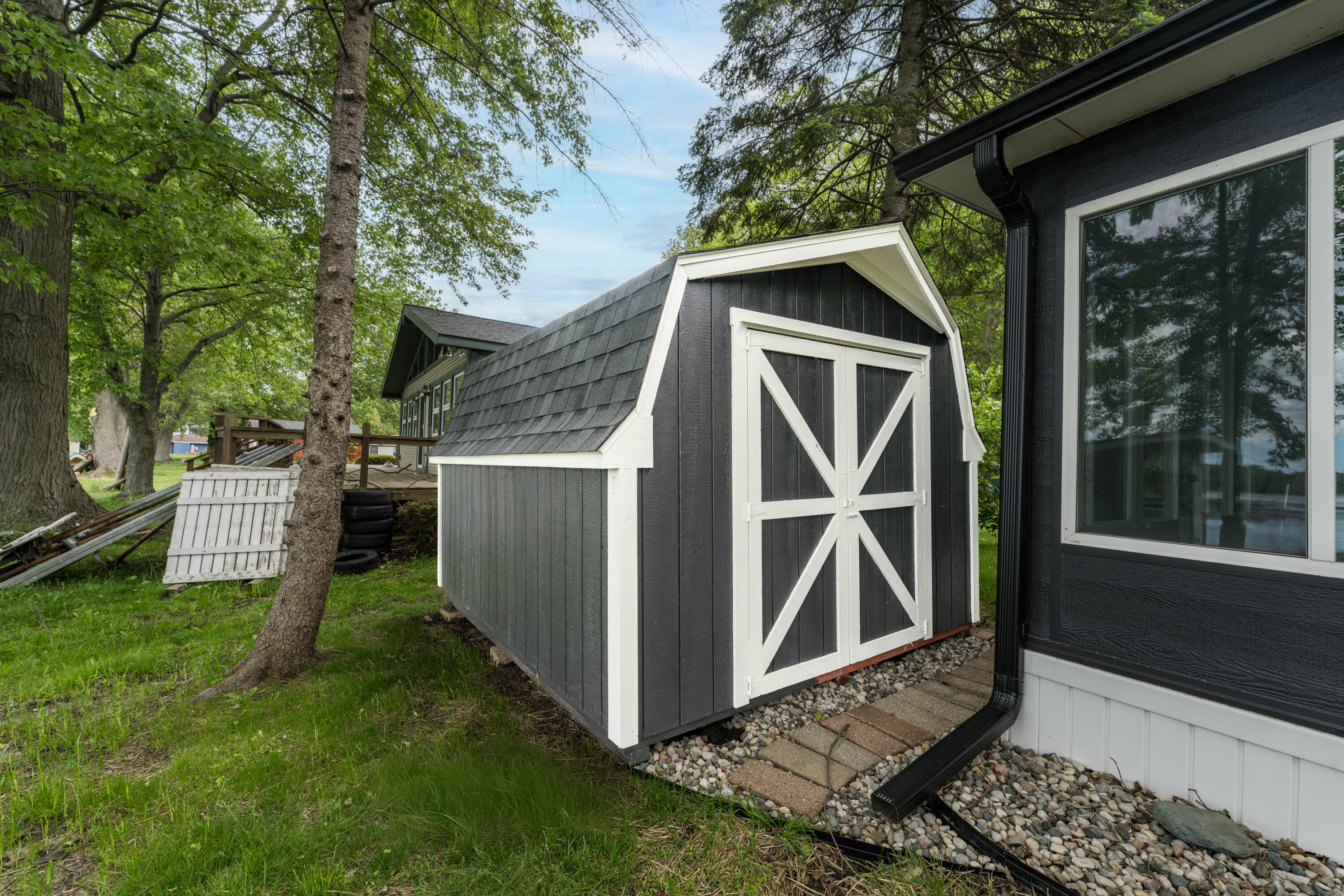 50 E Baseline Road Property Photo 43