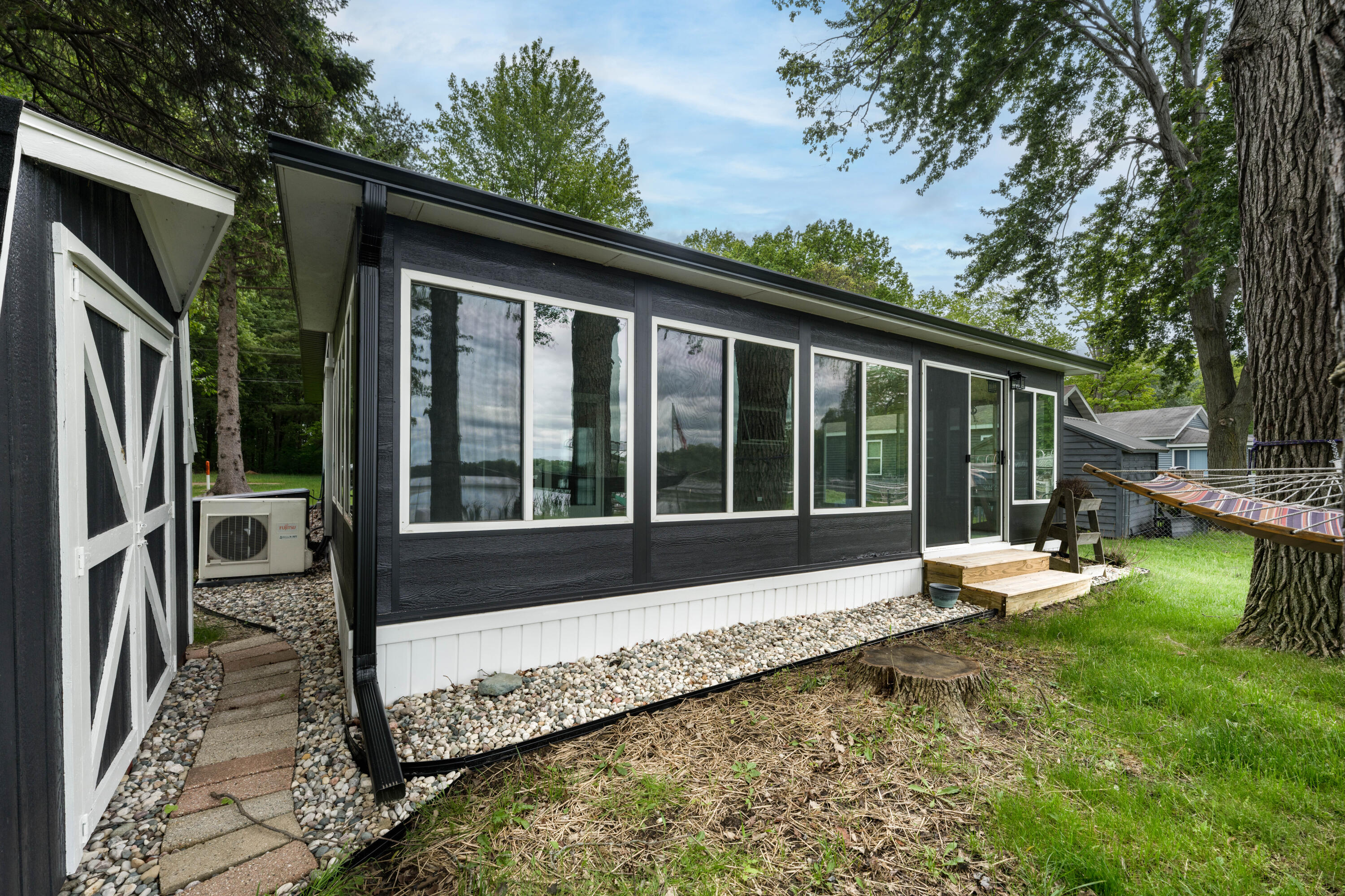50 E Baseline Road Property Photo 45