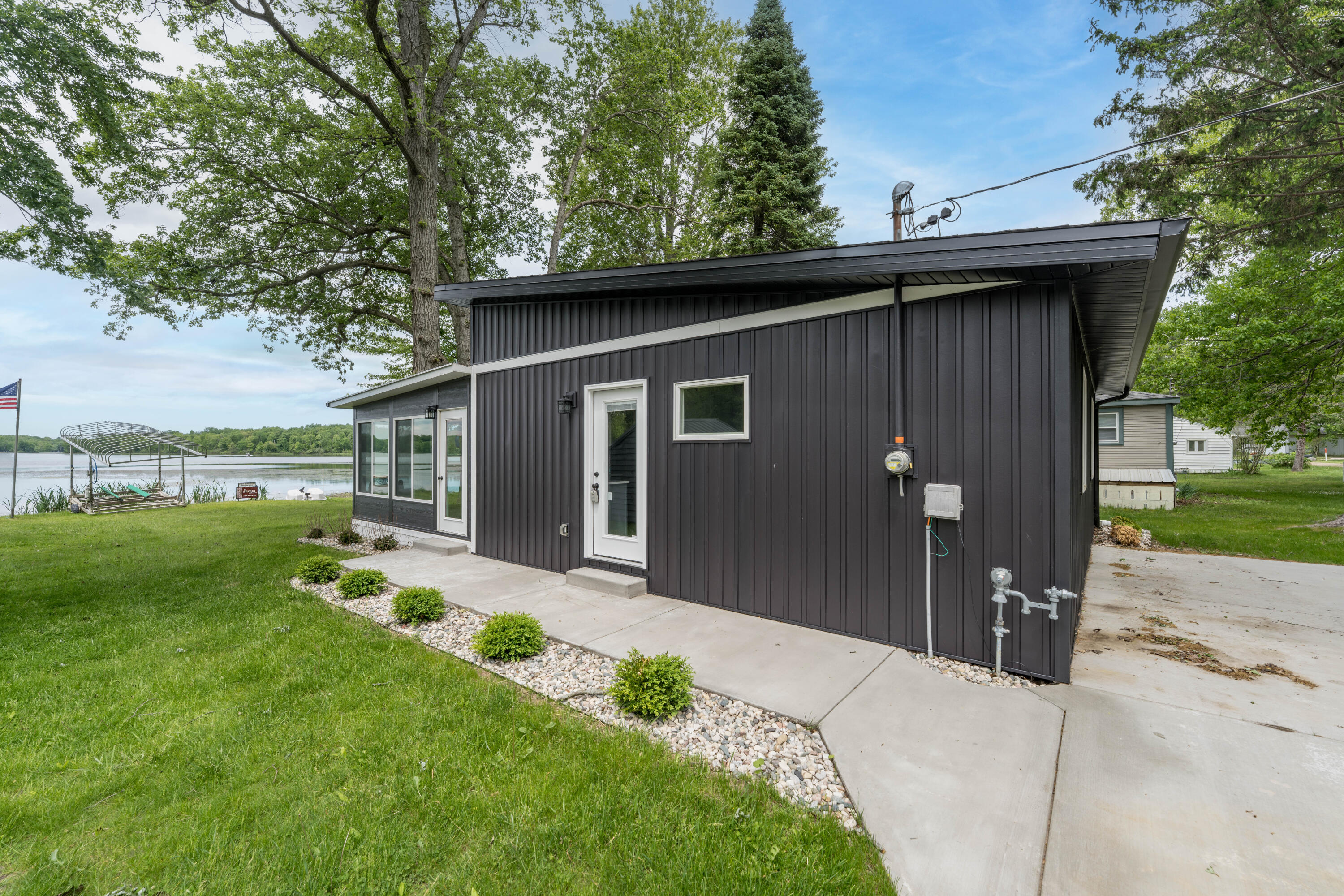 50 E Baseline Road Property Photo 49