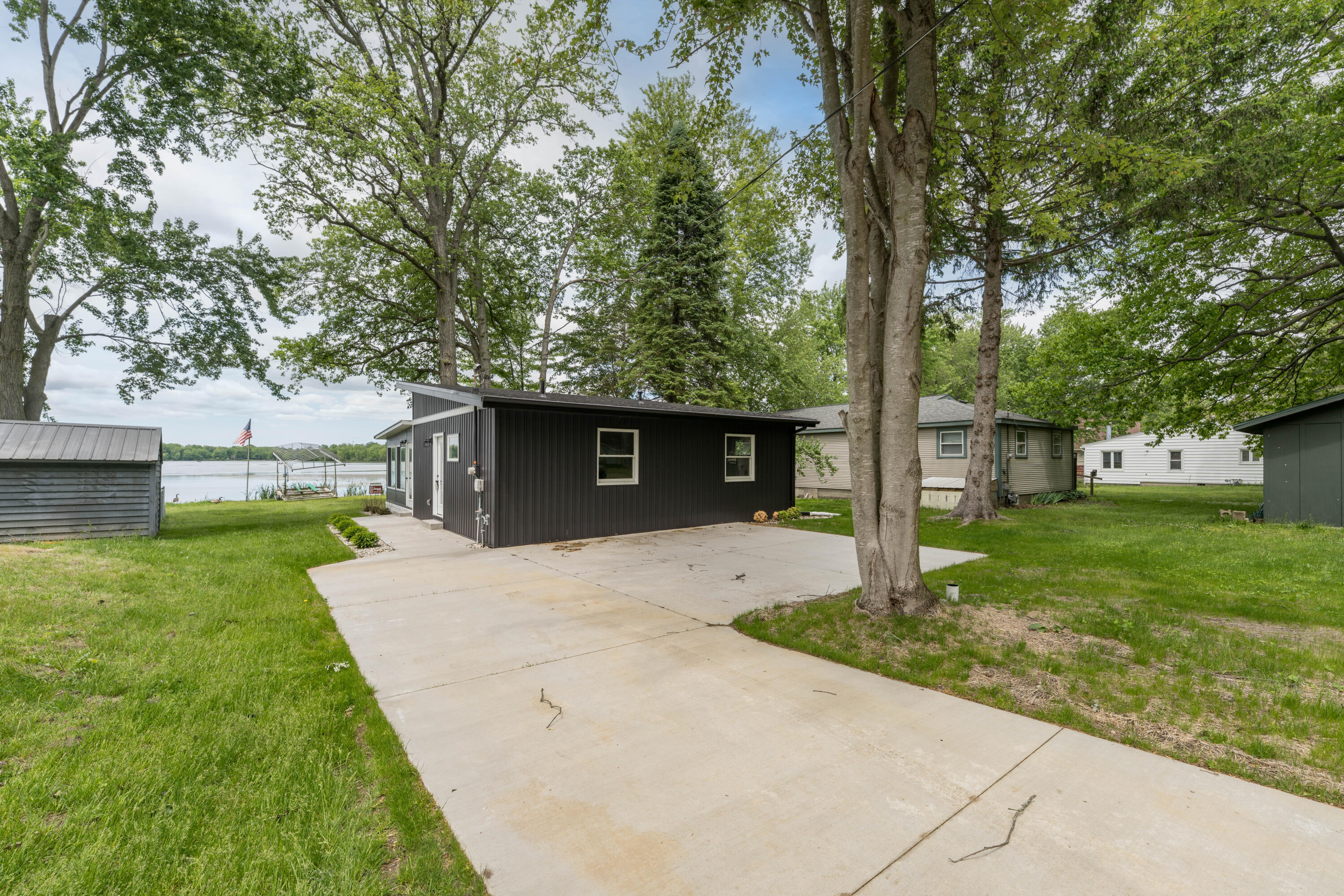 50 E Baseline Road Property Photo 50