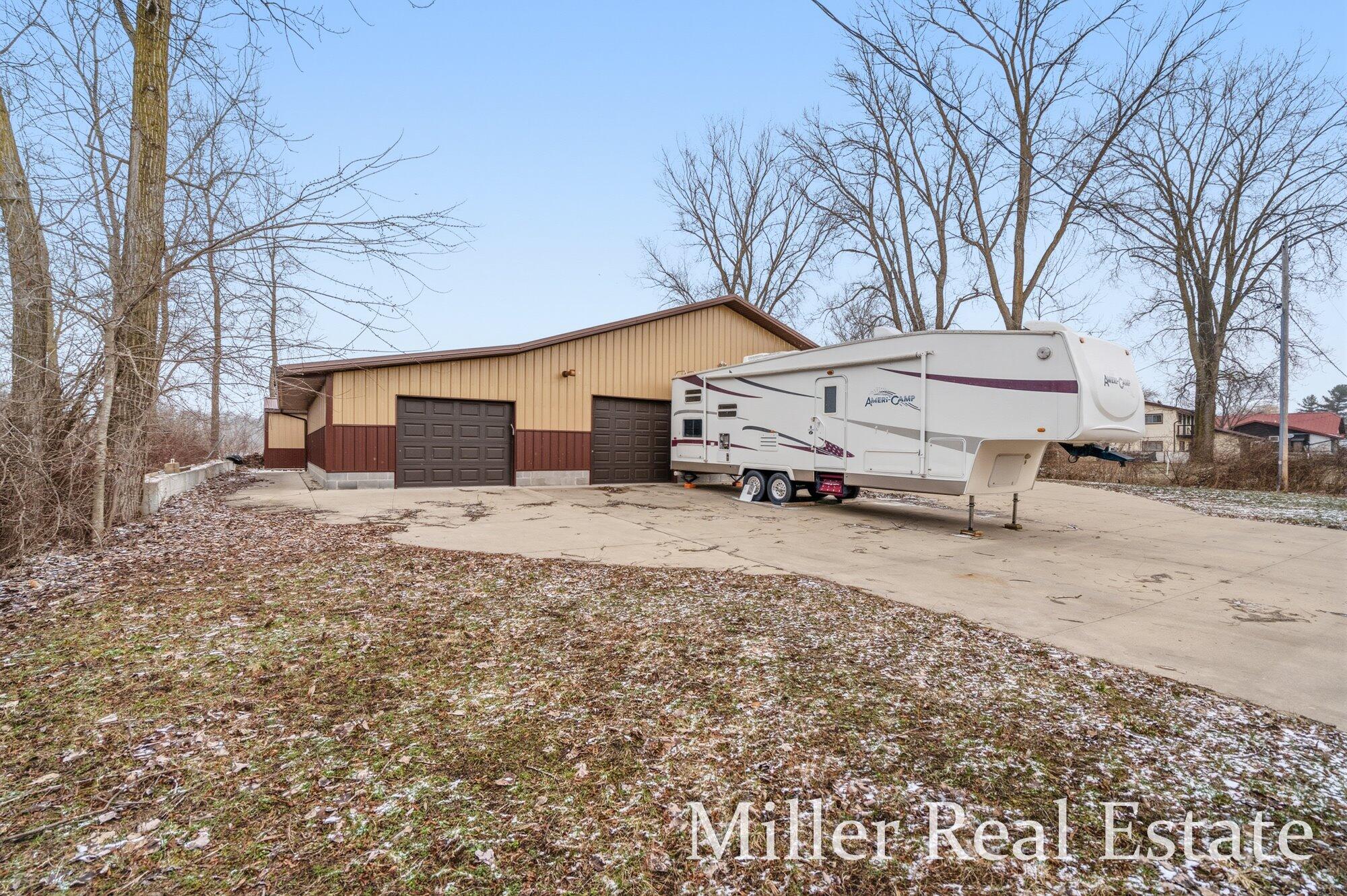 153 Sunset Drive Property Photo 17