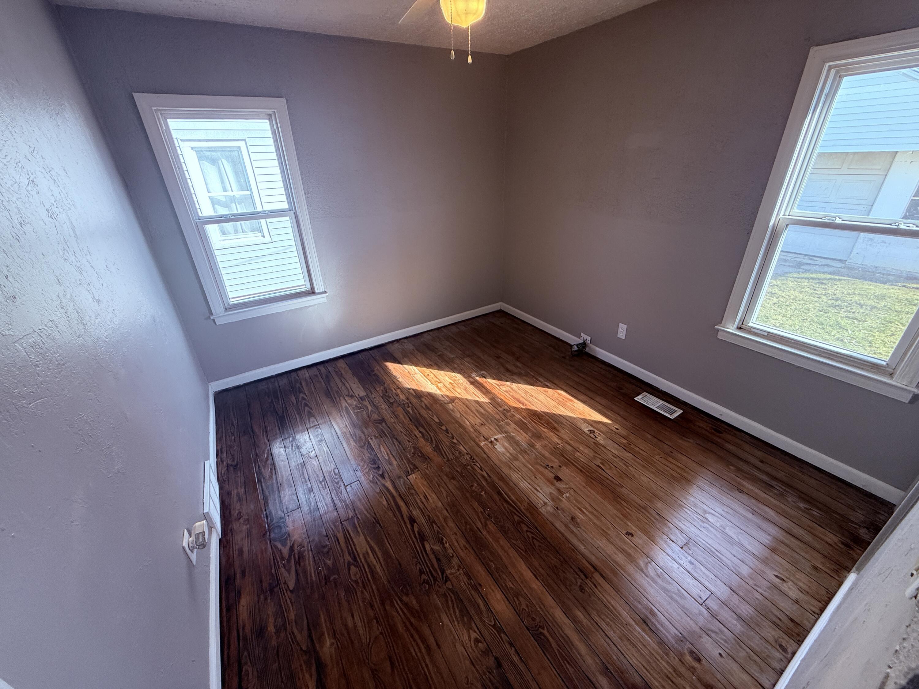 28908 Maple Street Property Photo 5