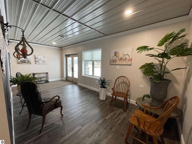 1655 Plett Road C Property Photo 4