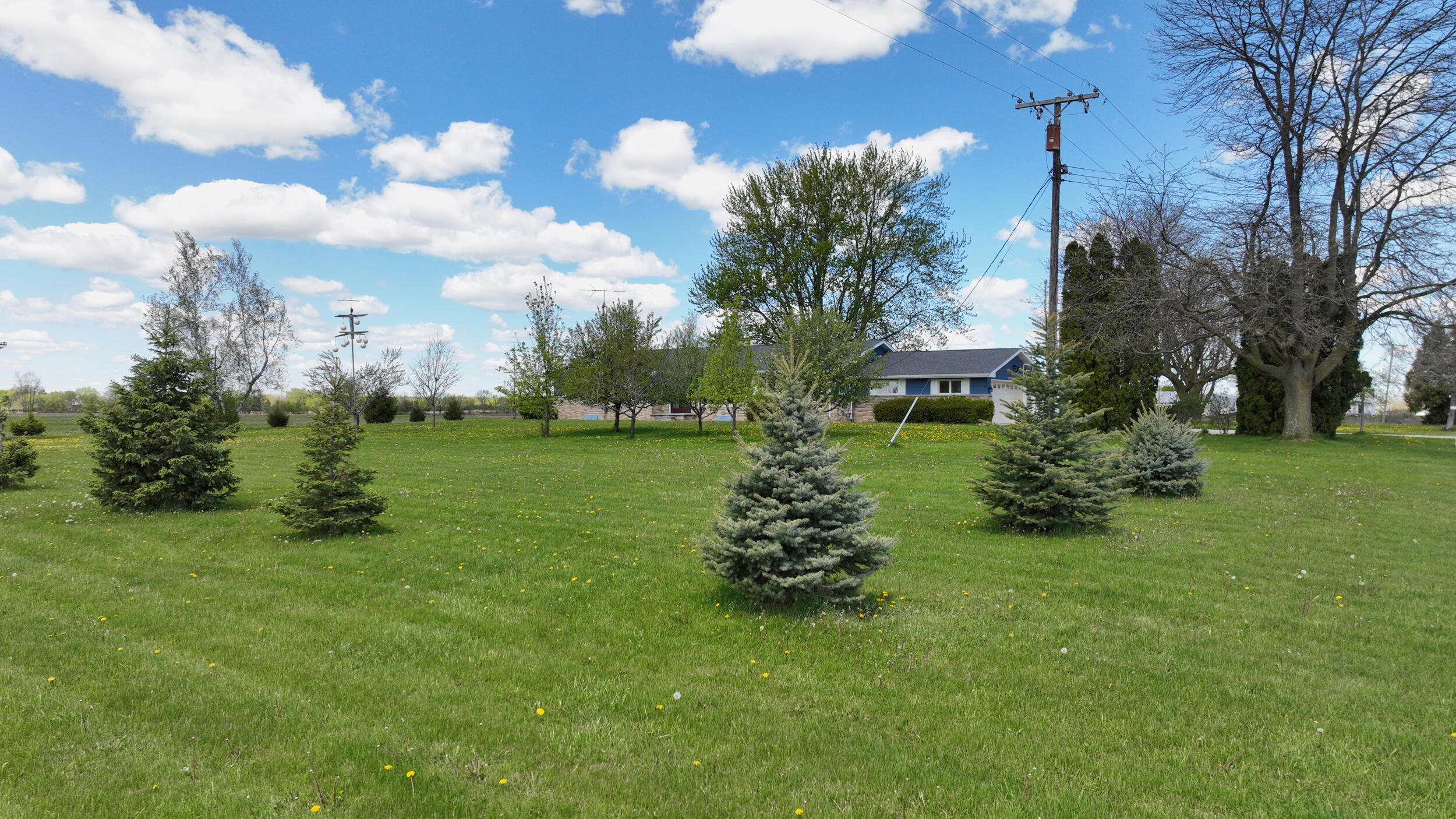 91 N Doran Road Property Photo 3