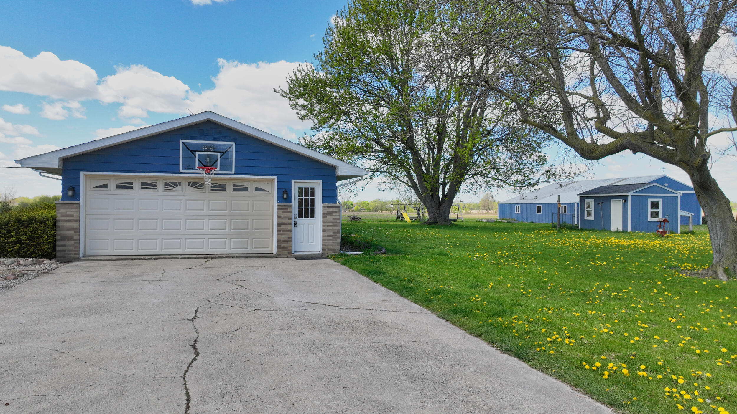 91 N Doran Road Property Photo 4