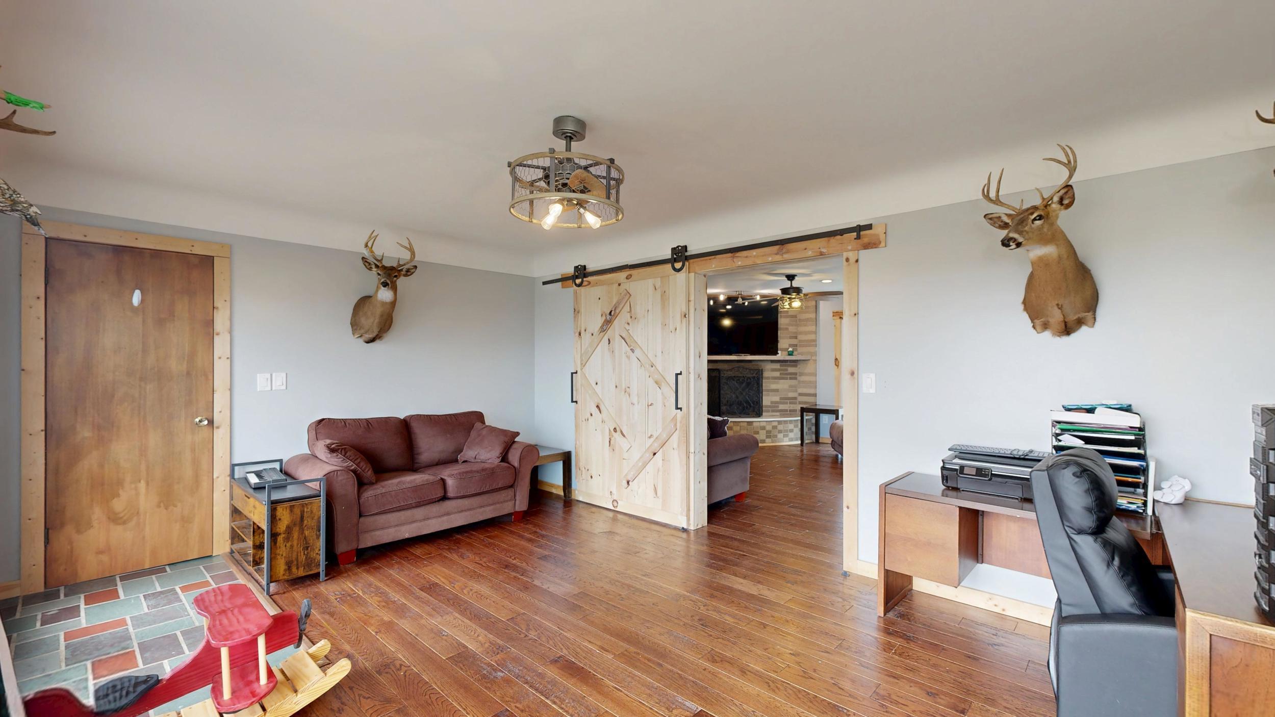 91 N Doran Road Property Photo 32