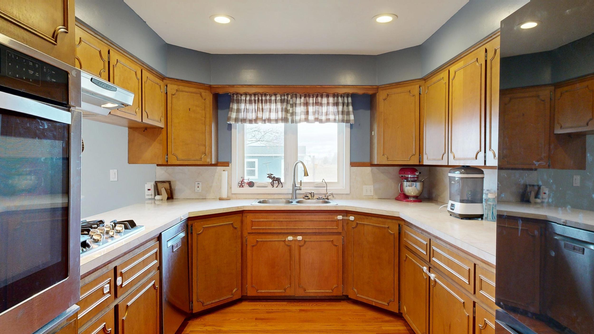 91 N Doran Road Property Photo 36