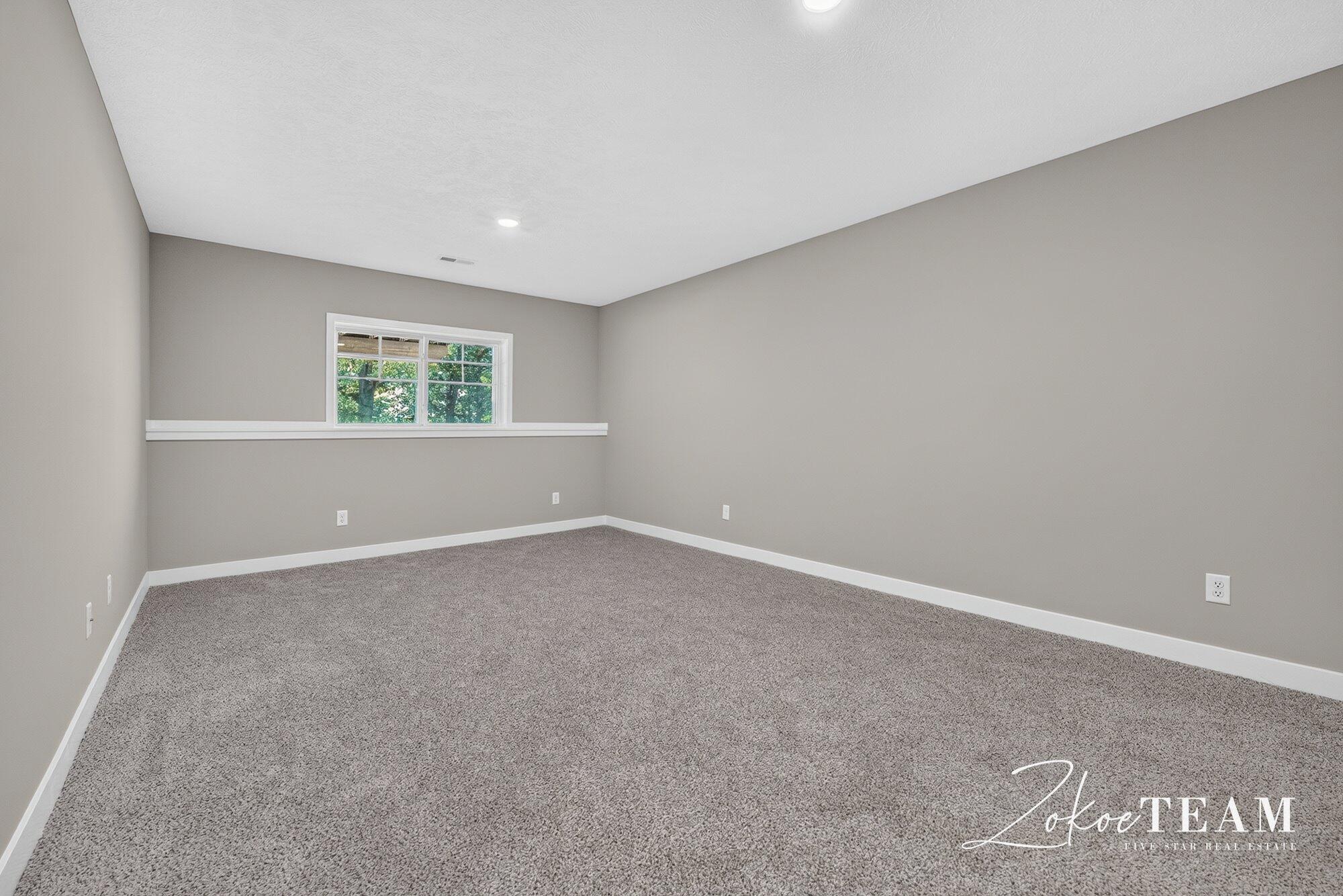 249 Hazelnut Drive Property Photo 30