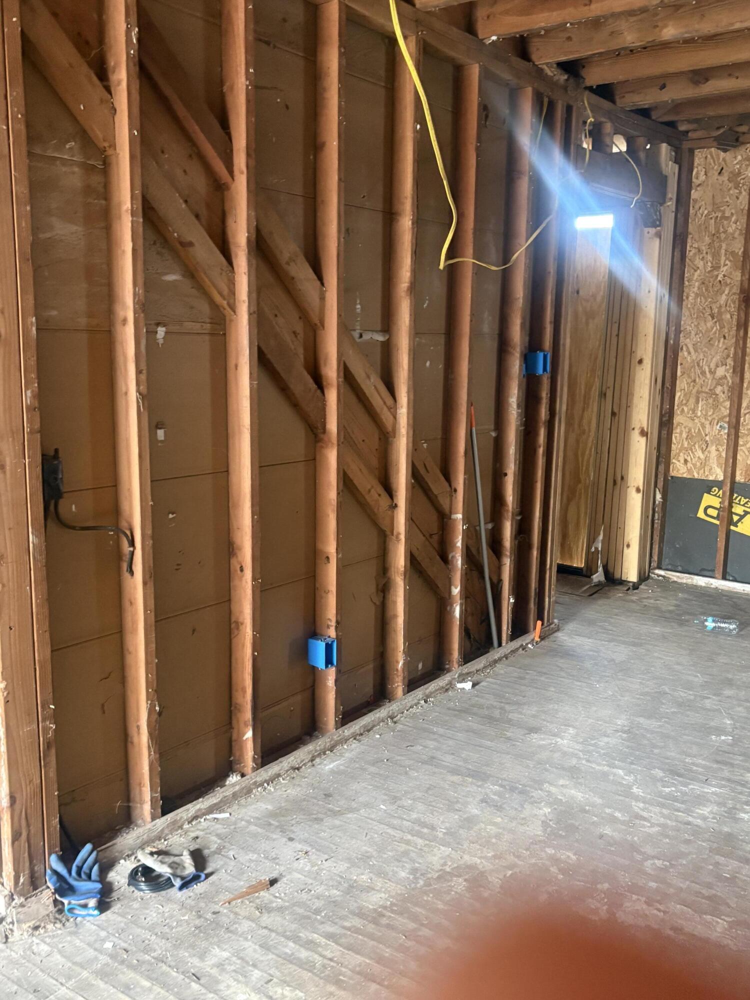 20020 Hickory Street Property Photo 5