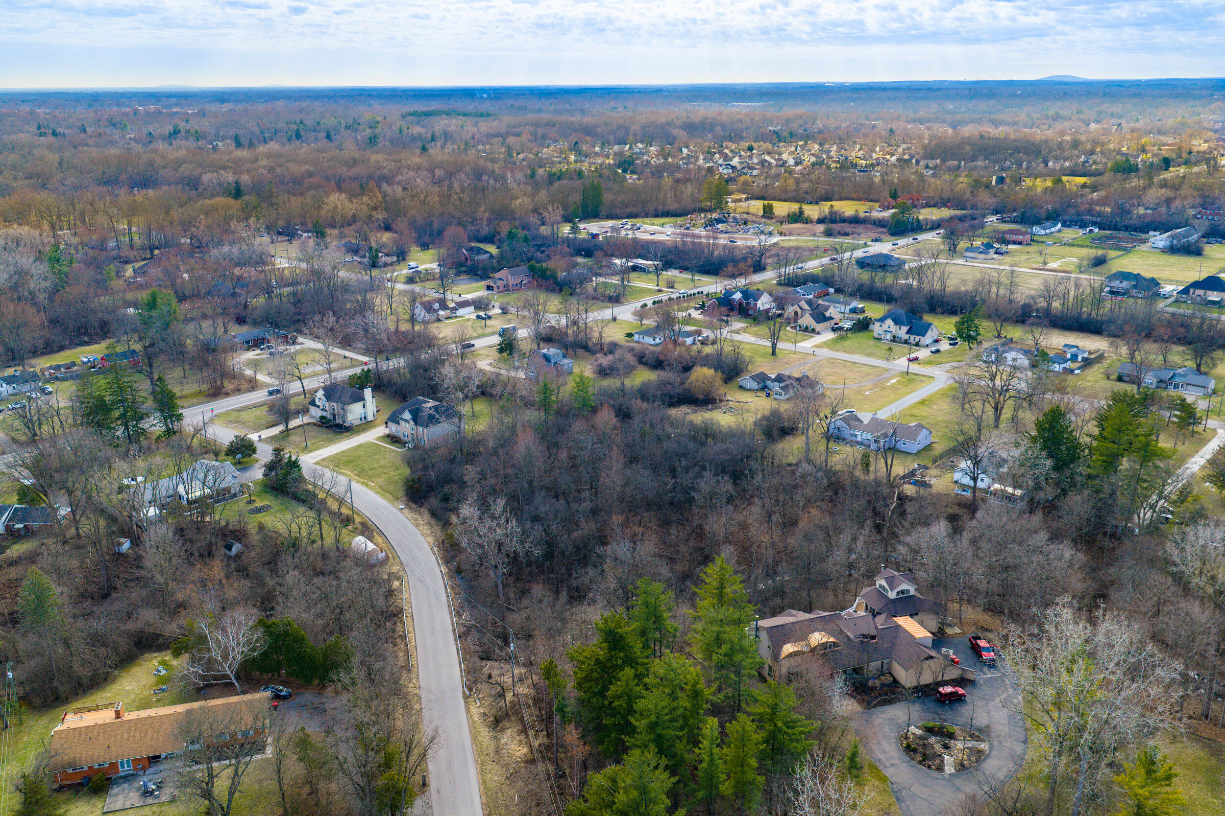 25099 Edgemont Drive Property Photo 14
