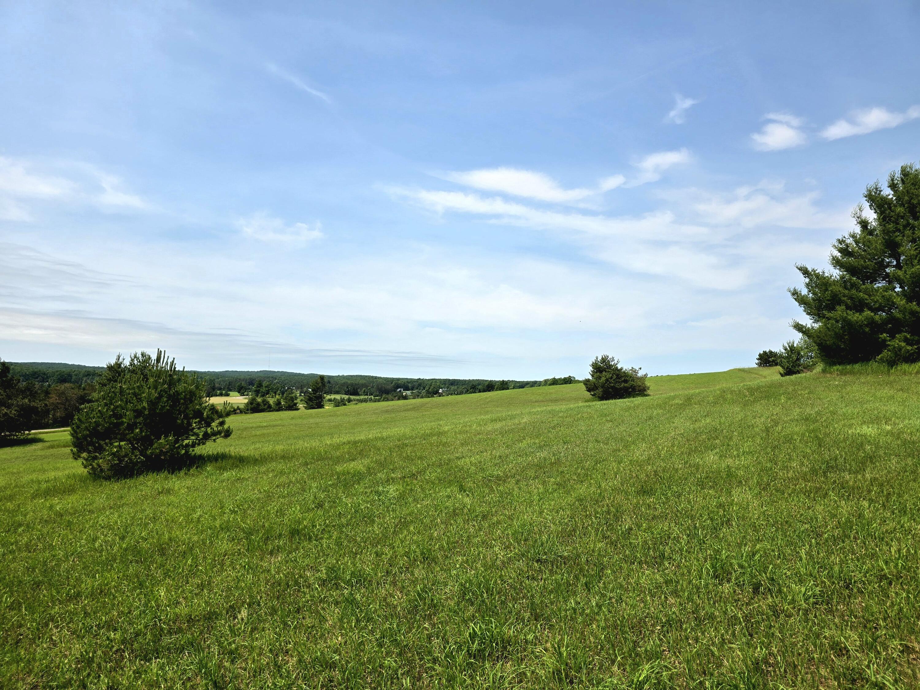 5850 Deer Run Trail Property Photo 3