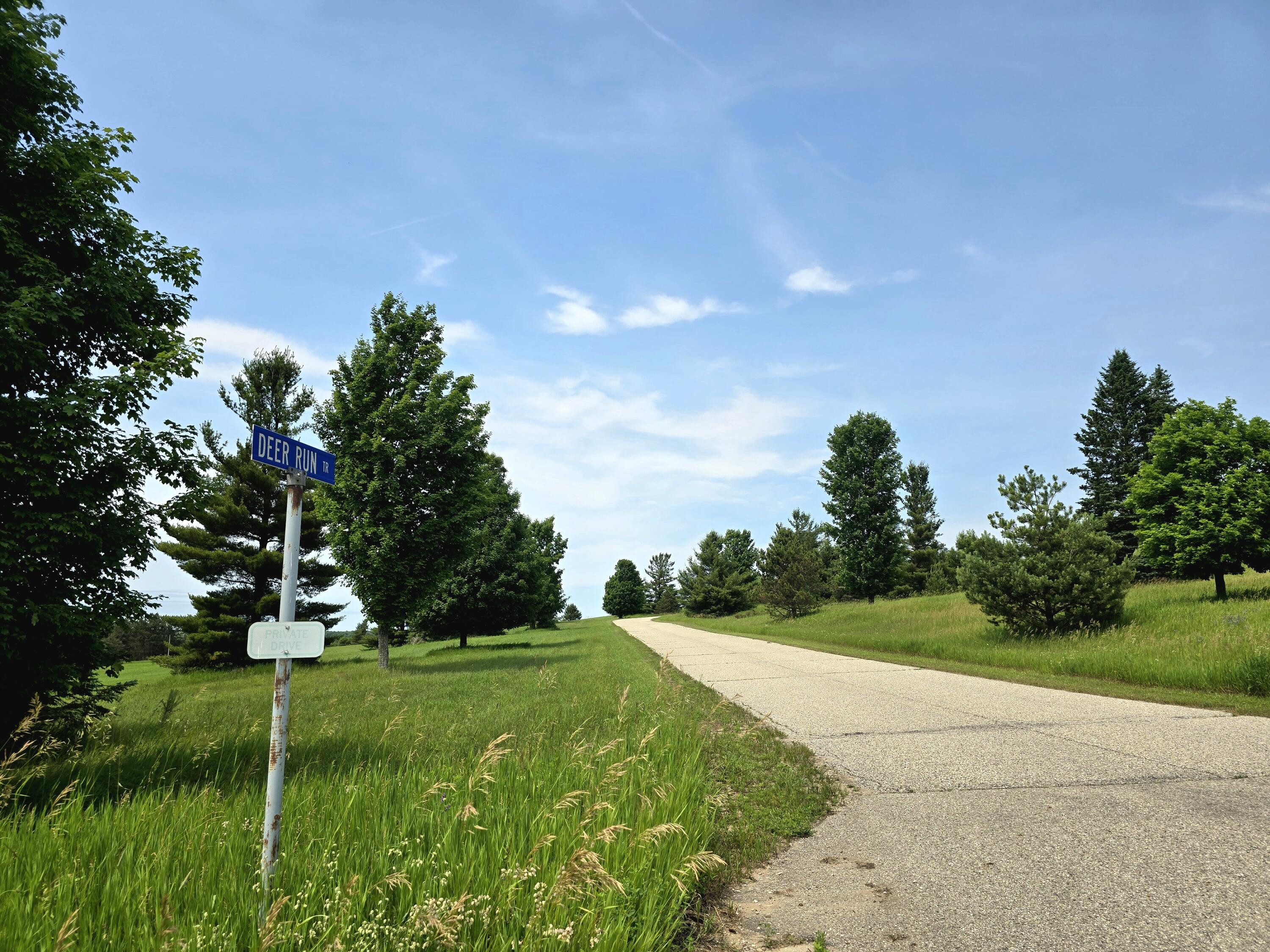 5850 Deer Run Trail Property Photo 11