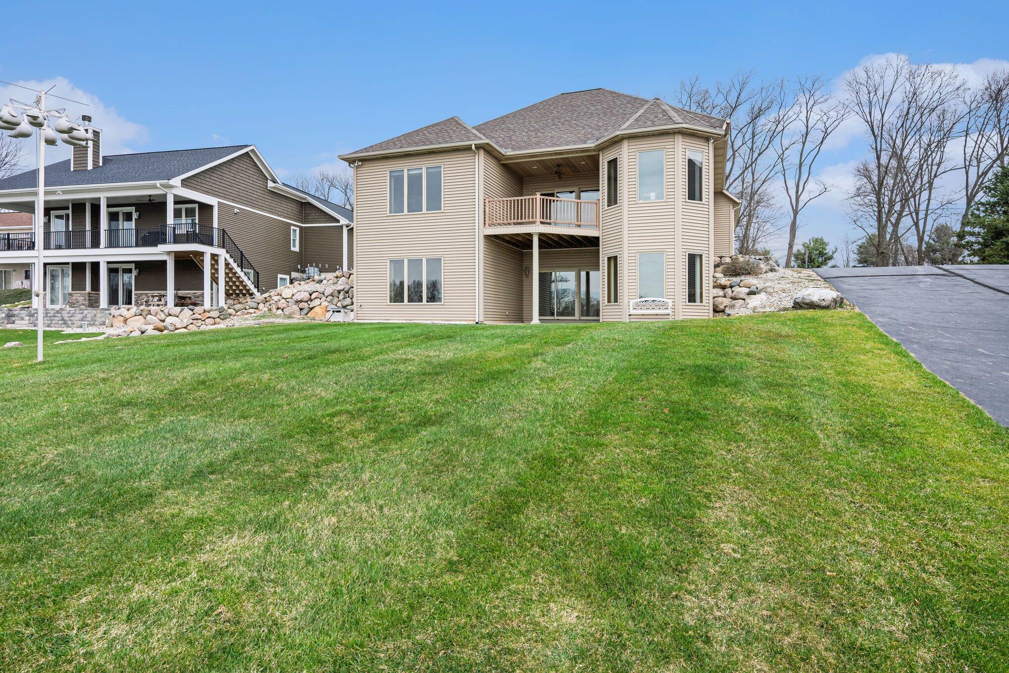 48855 Howard Drive Property Photo 5