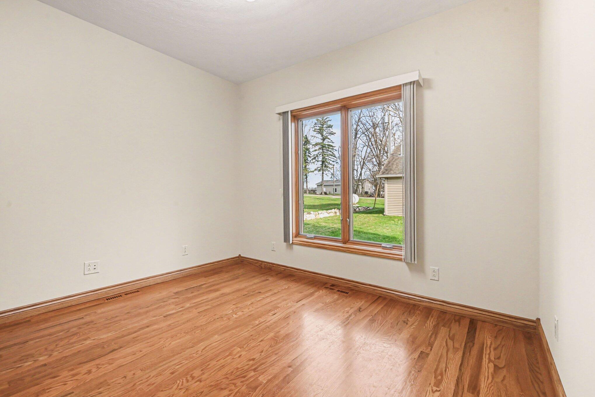 48855 Howard Drive Property Photo 11
