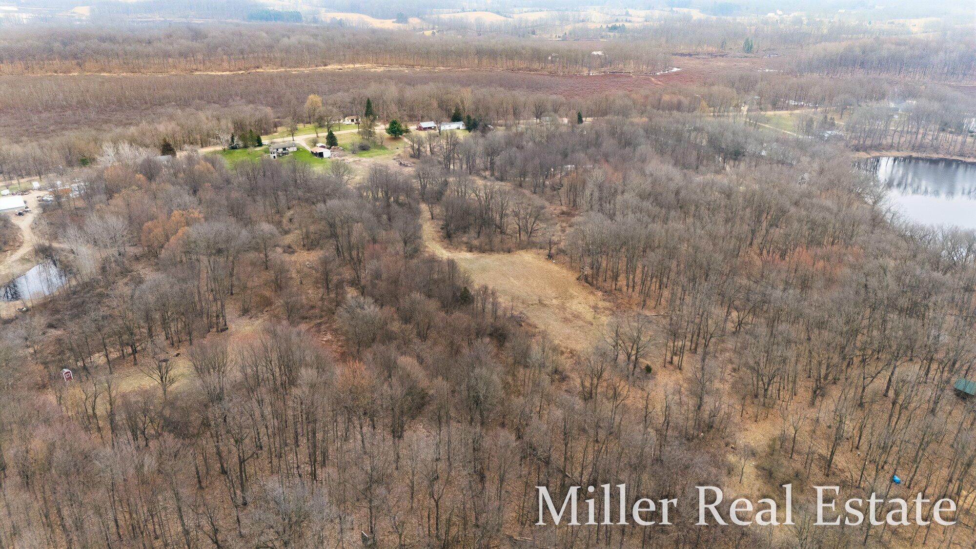 6130 Gurd Road Property Photo 38