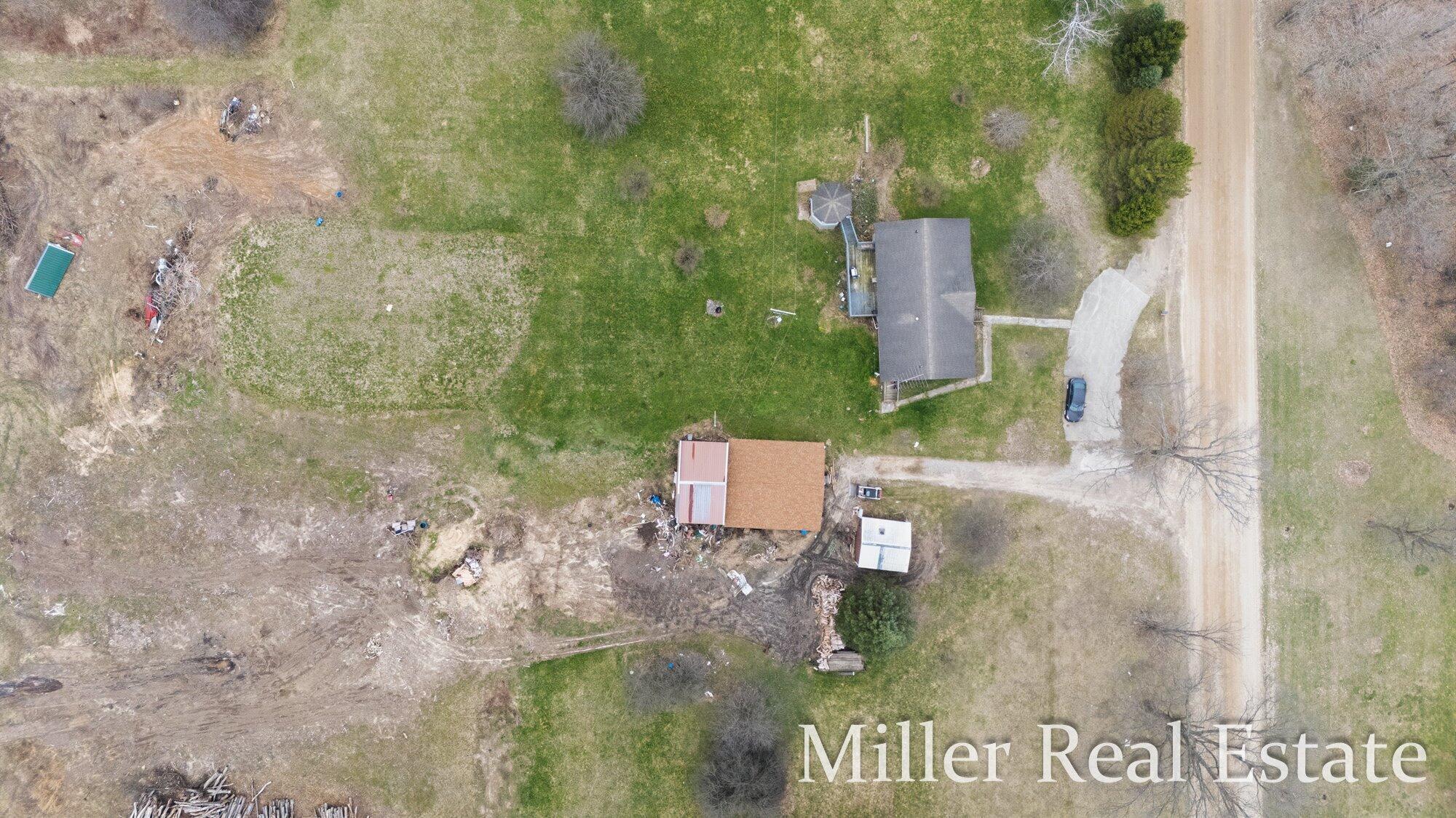 6130 Gurd Road Property Photo 41