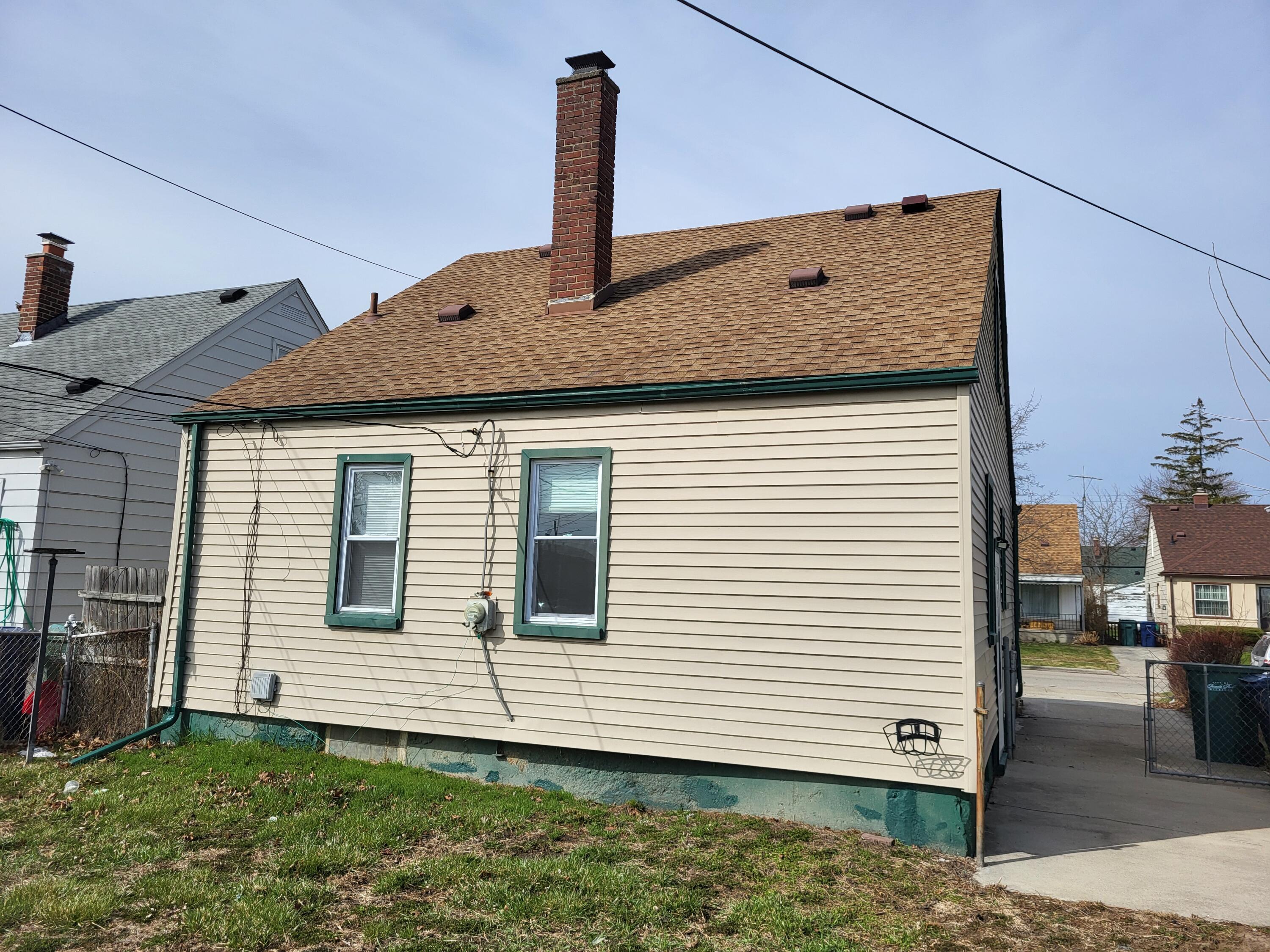 4177 Hubbard Avenue Property Photo 3