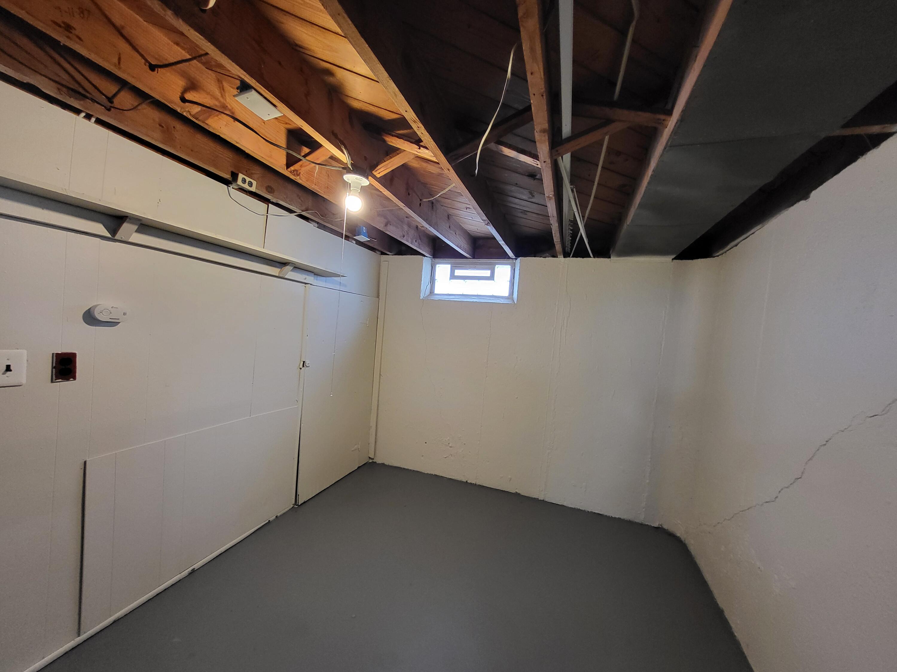 4177 Hubbard Avenue Property Photo 15